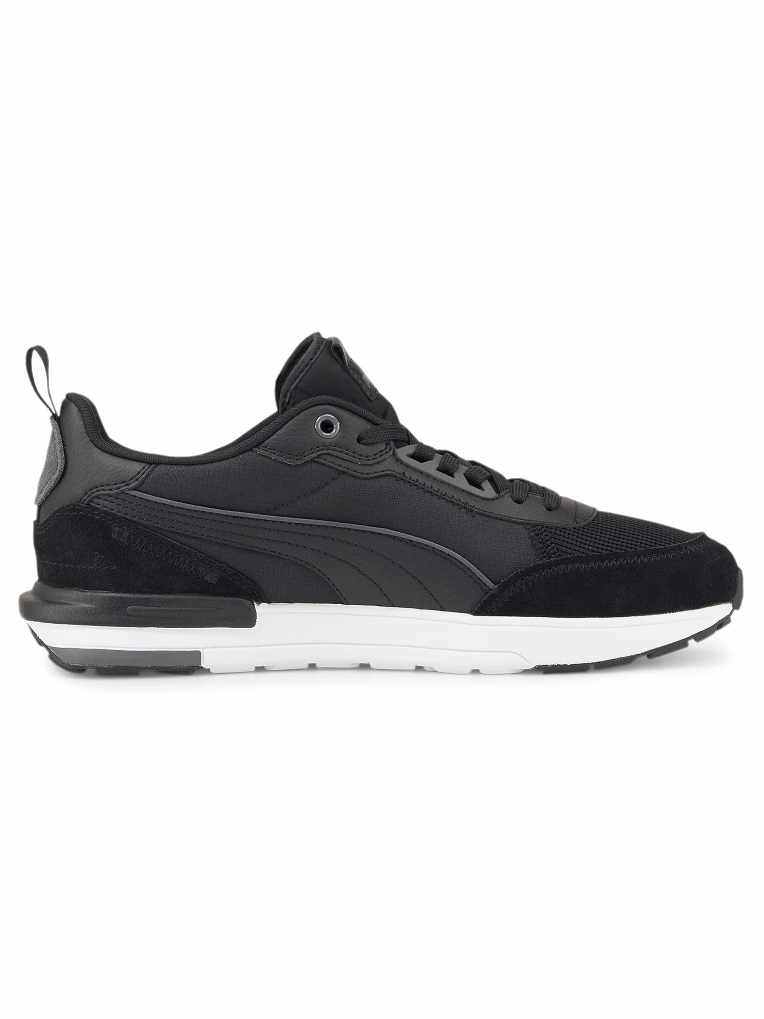 PUMA Обувки R22