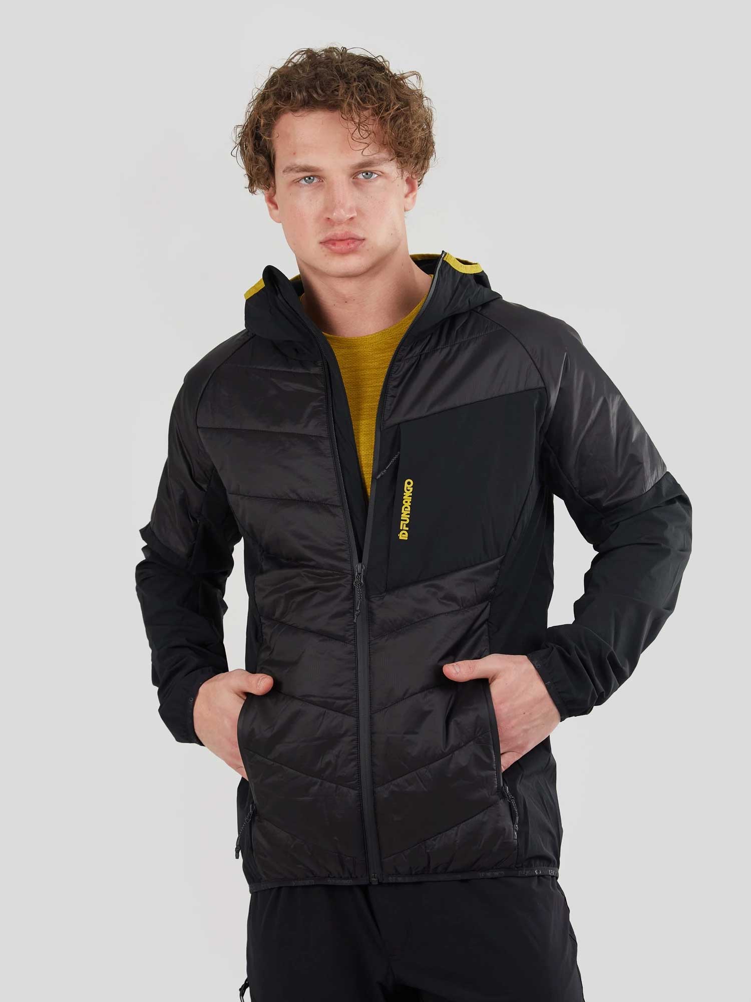 FUNDANGO Яке Gaara Hybrid Softshell