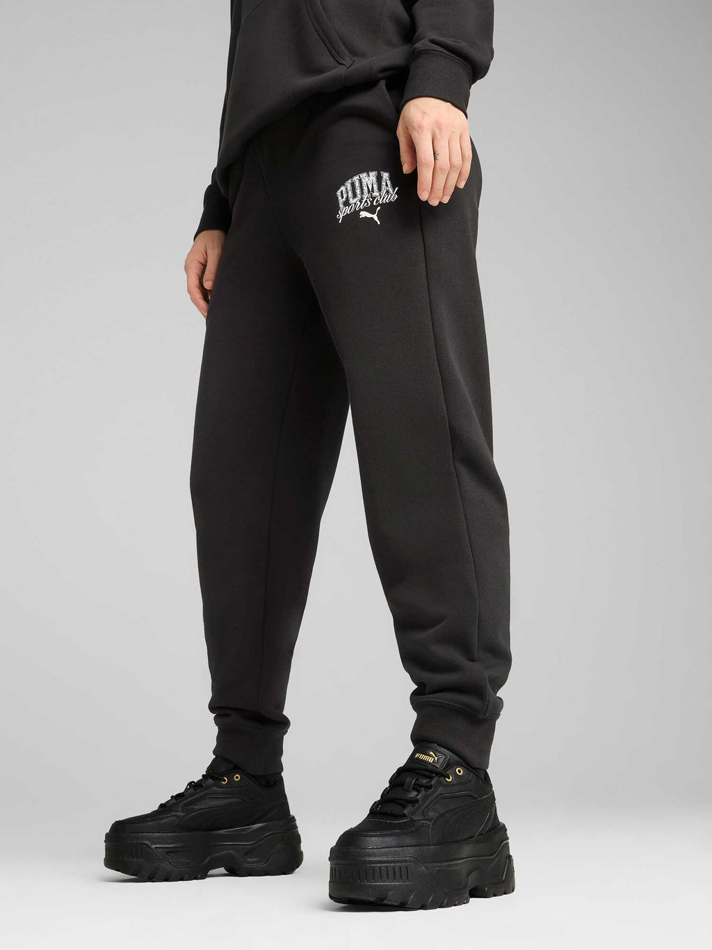 PUMA Спортно долнище SQUAD Sweatpants TR cl