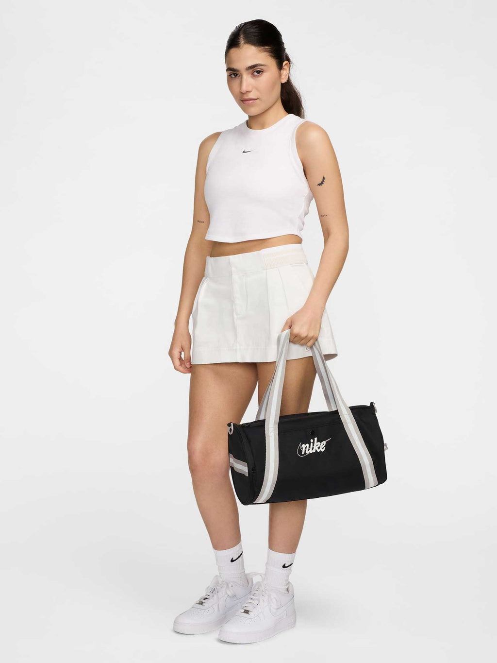 NIKE Сак NK HERITAGE DUFF - RETRO