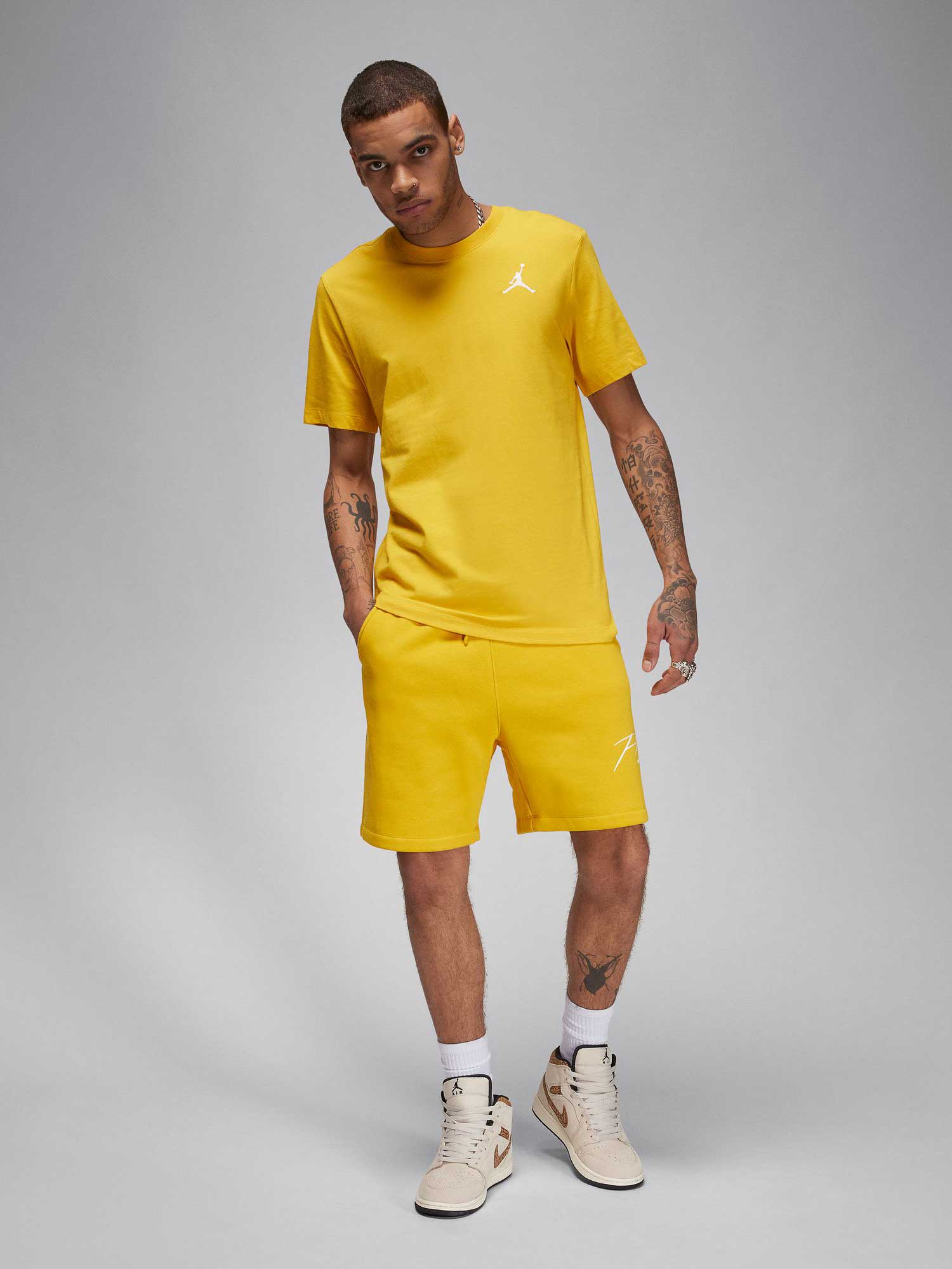 JORDAN Тениска M J JUMPMAN EMB SS CREW