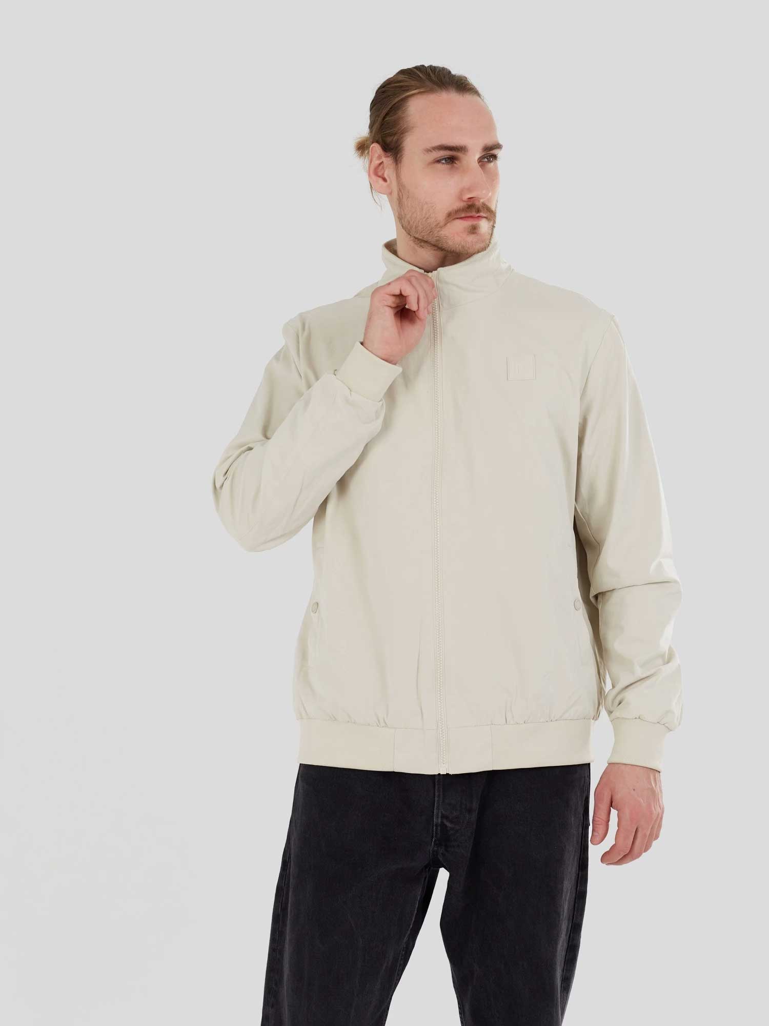 FUNDANGO Яке Harrington