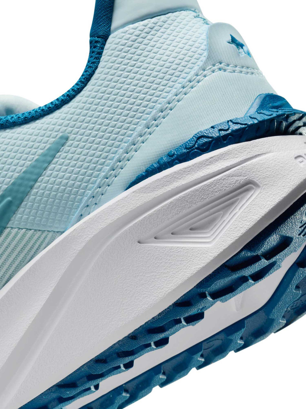NIKE Обувки STAR RUNNER 4 NN (GS)