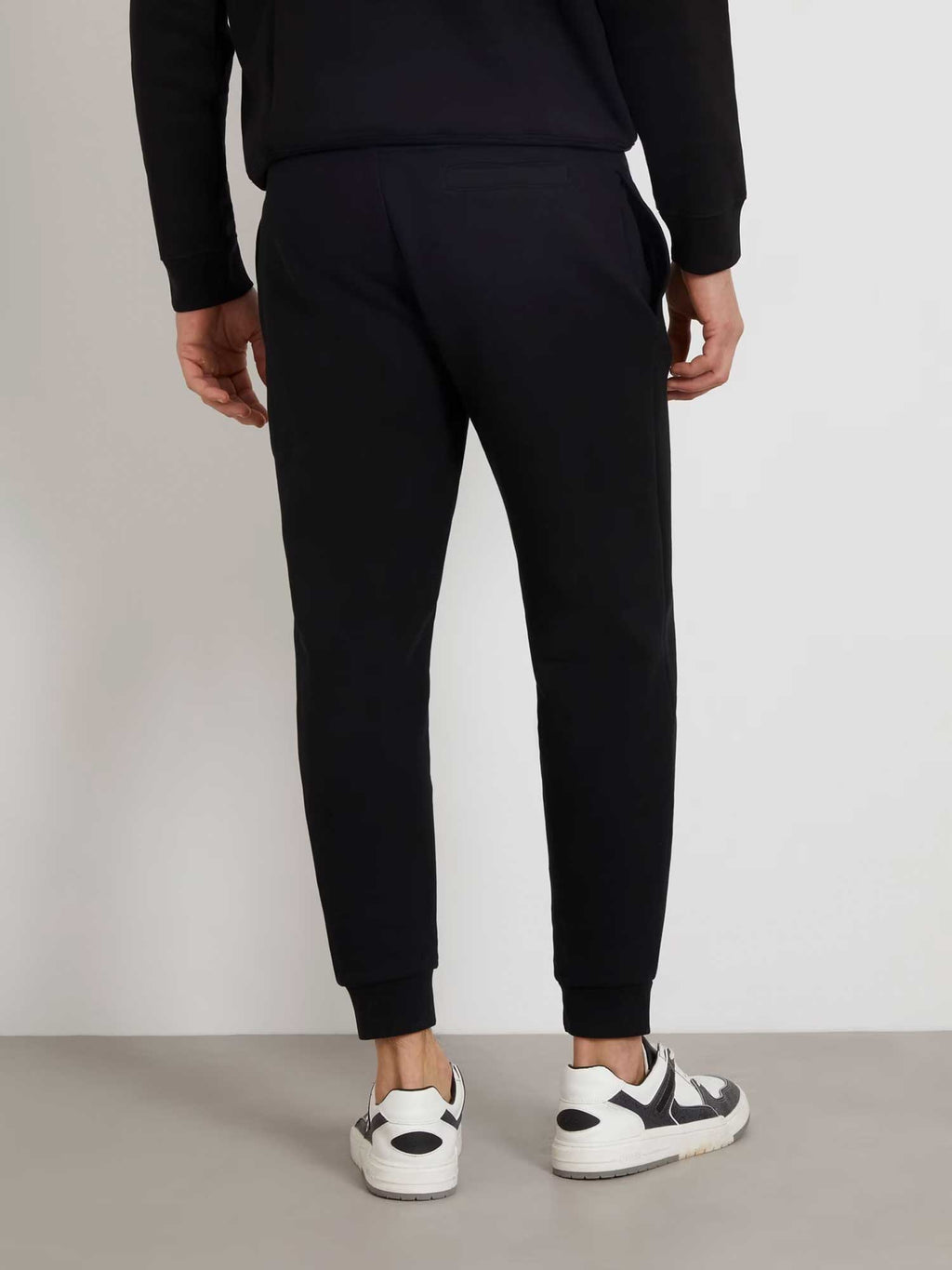 GUESS Спортно долнище ALDWIN LONG PANT