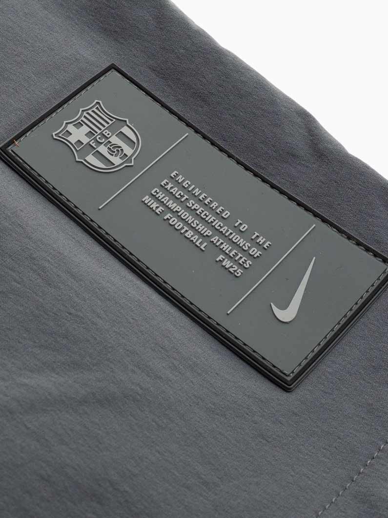 NIKE Суитшърт FCB M NK TCH WVN WR FZ JKT WP