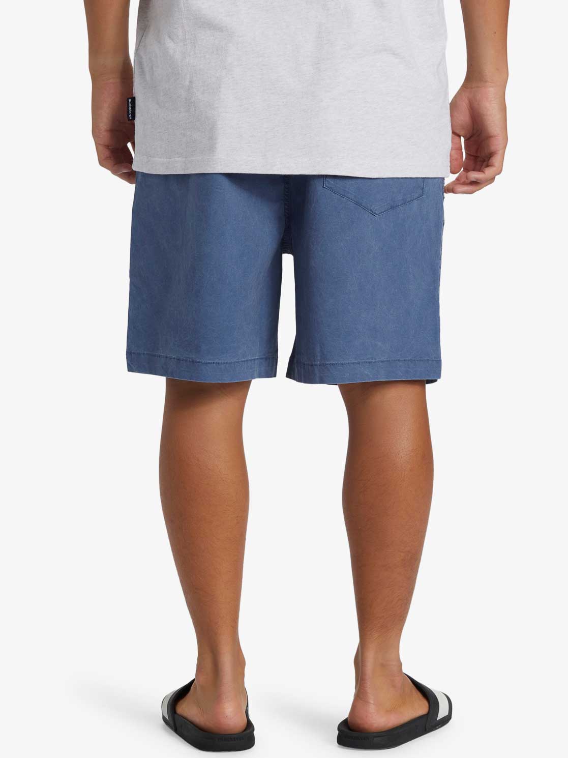 QUIKSILVER Къси панталони TAXER