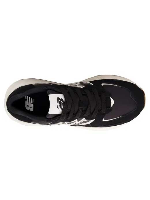 NEW BALANCE Обувки 57/40