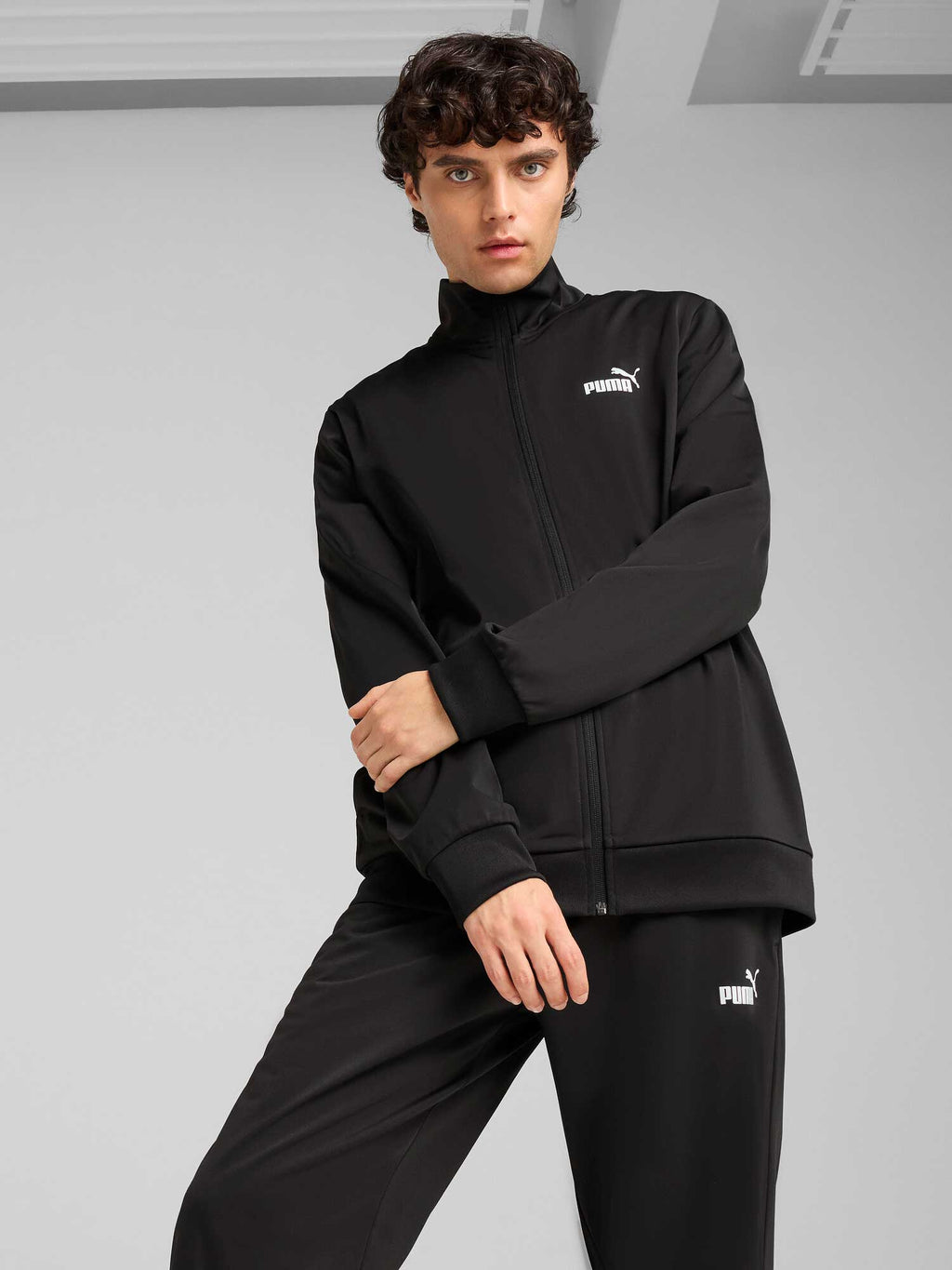 PUMA Спортен екип ESS Poly Suit cl