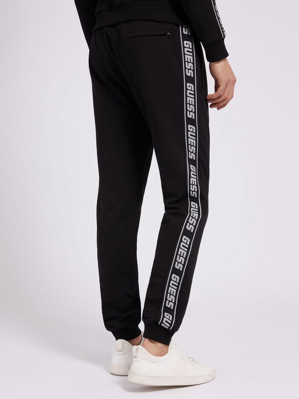 GUESS Спортно долнище NEW ARLO LONG PANT