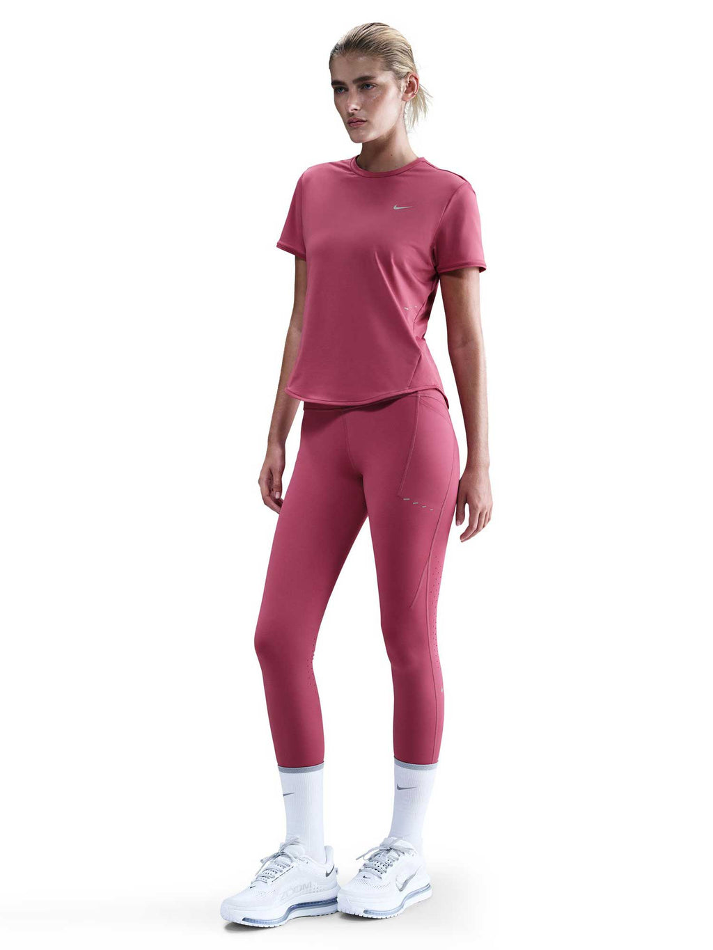 NIKE Тениска W NK SWIFT DF SS TOP