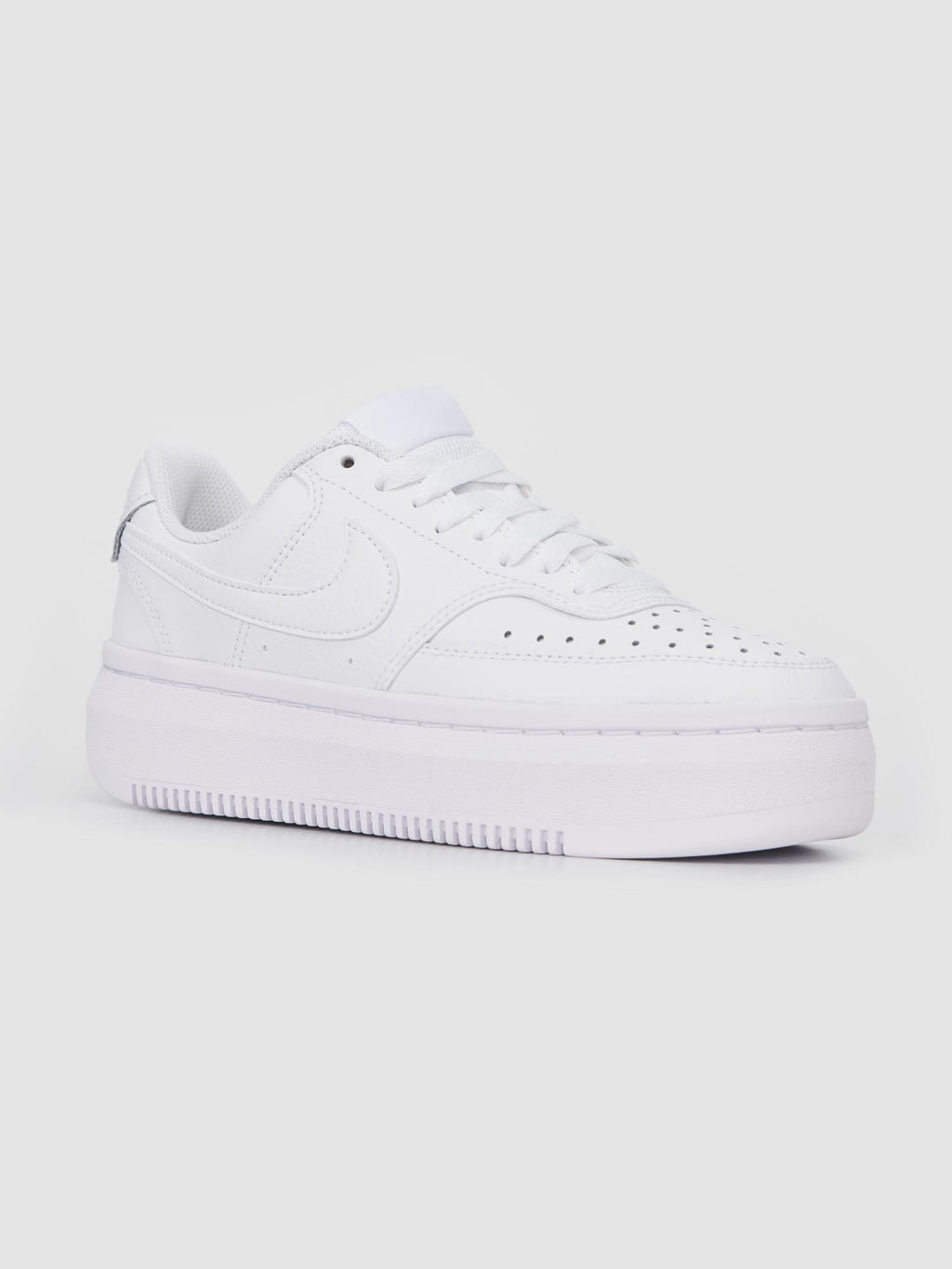 NIKE Обувки W COURT VISION ALTA LTR