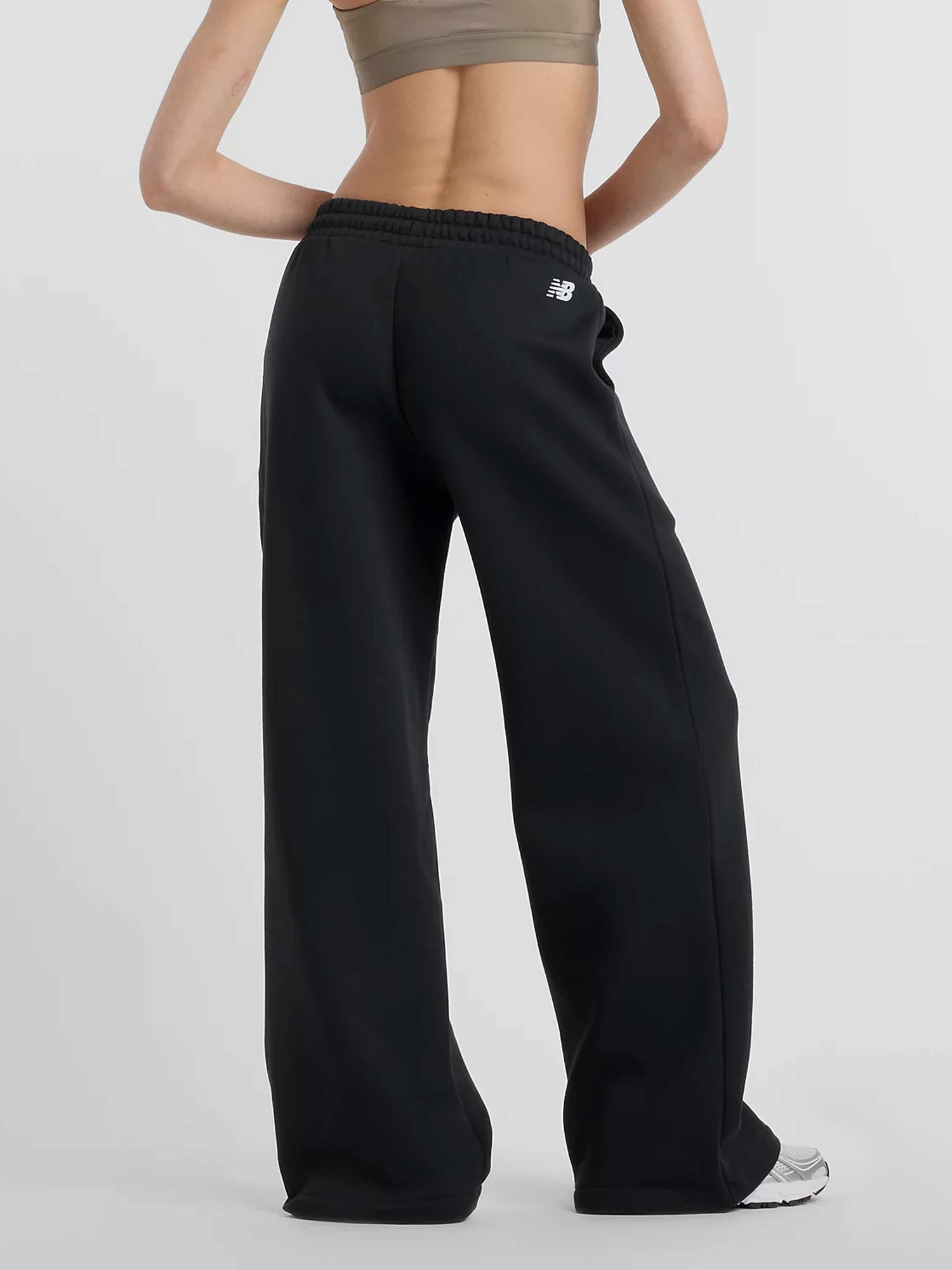 NEW BALANCE Спортно долнище PANT WIDE LEG JOGGER