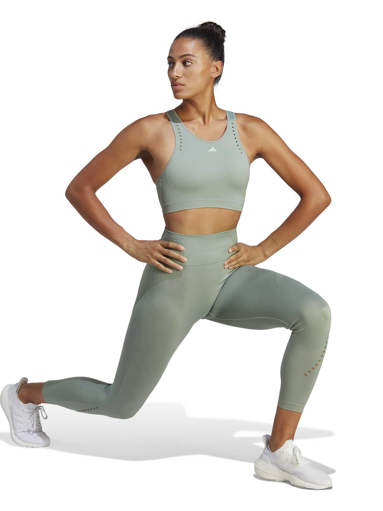 ADIDAS PERFORMANCE Спортен сутиен AEROKNIT Training