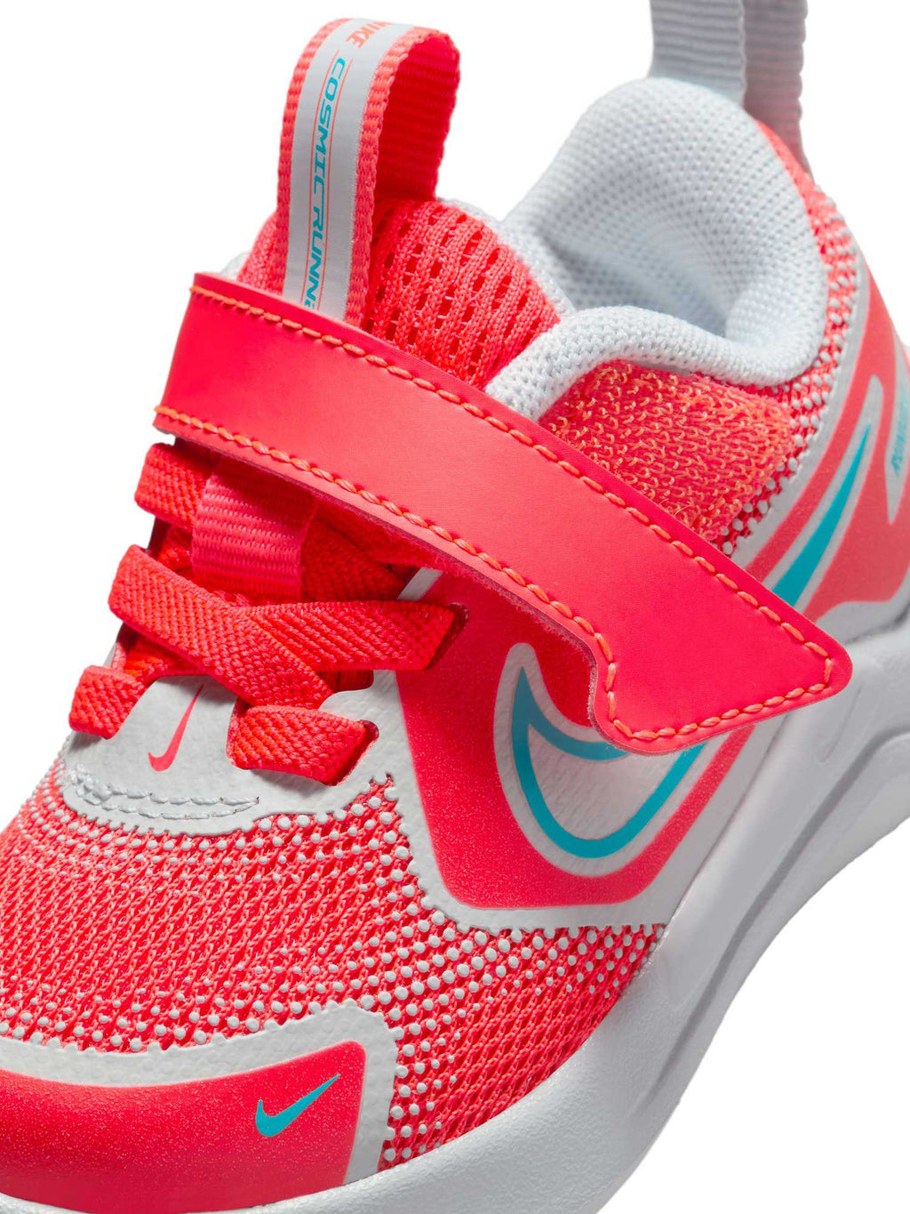 NIKE Обувки COSMIC RUNNER (TD)