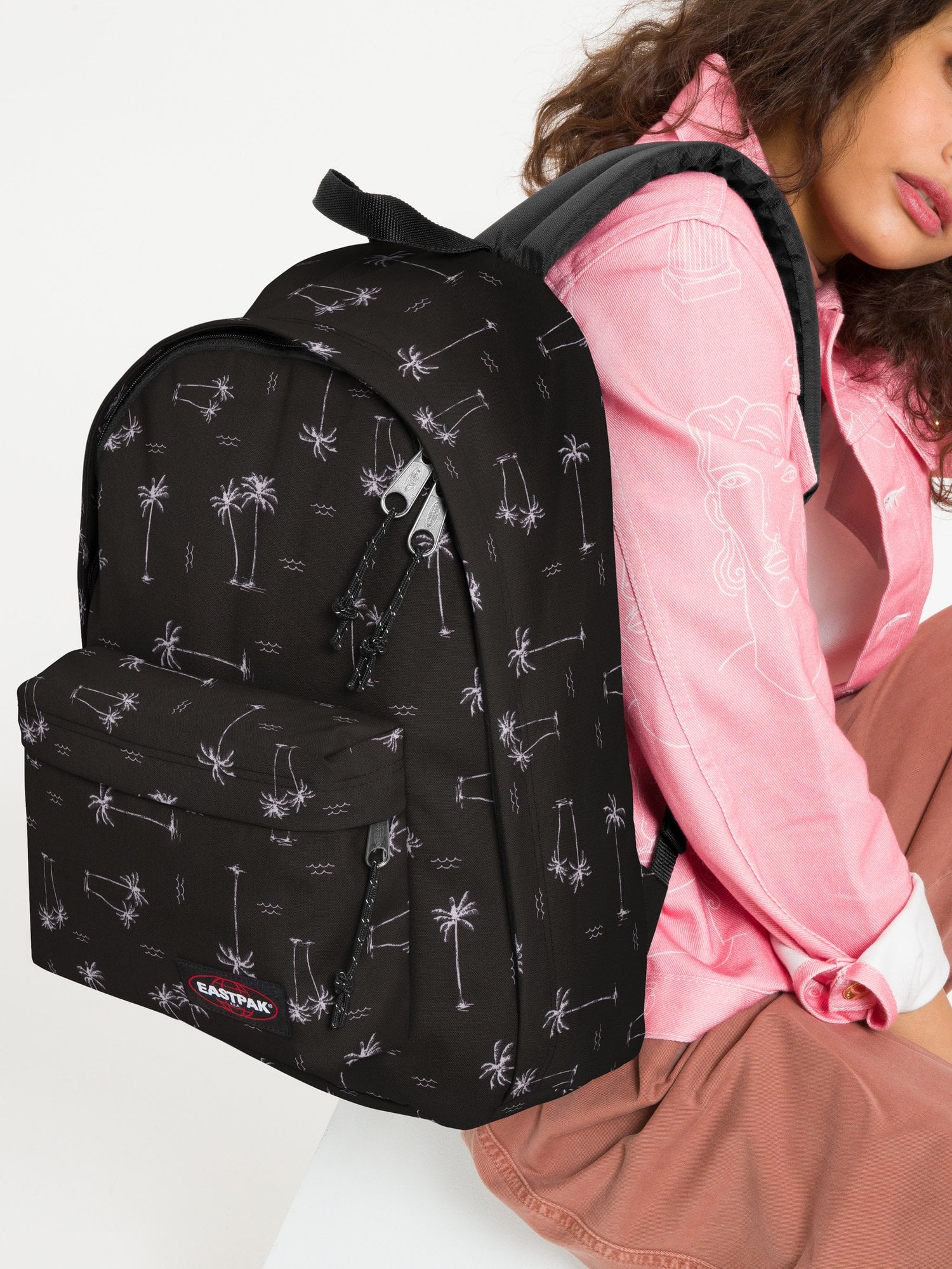 EASTPAK Раница OUT OF OFFICE-27 L