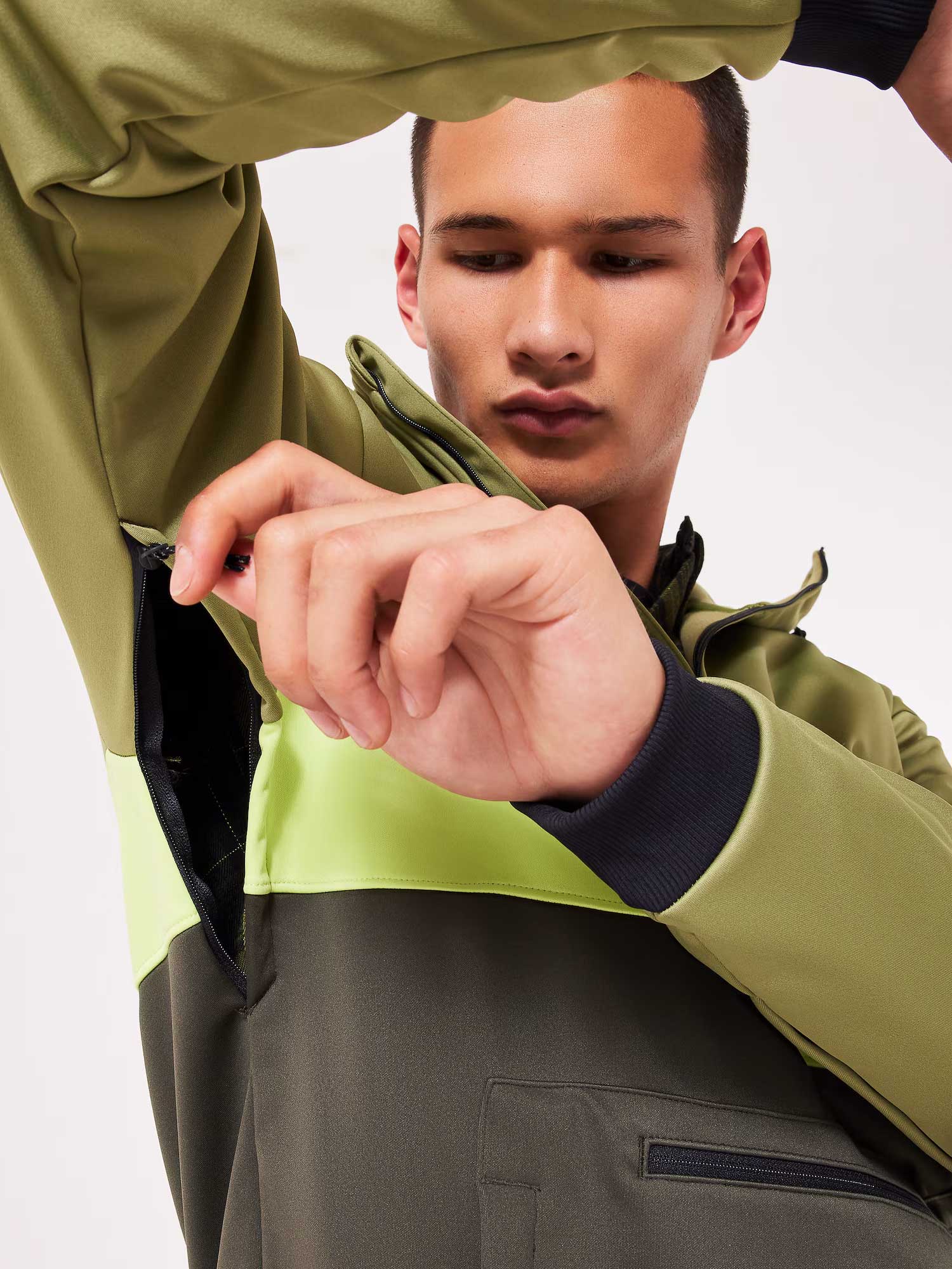 OAKLEY Анорак TNP NOSE GRAB SOFTSHELL HOODIE