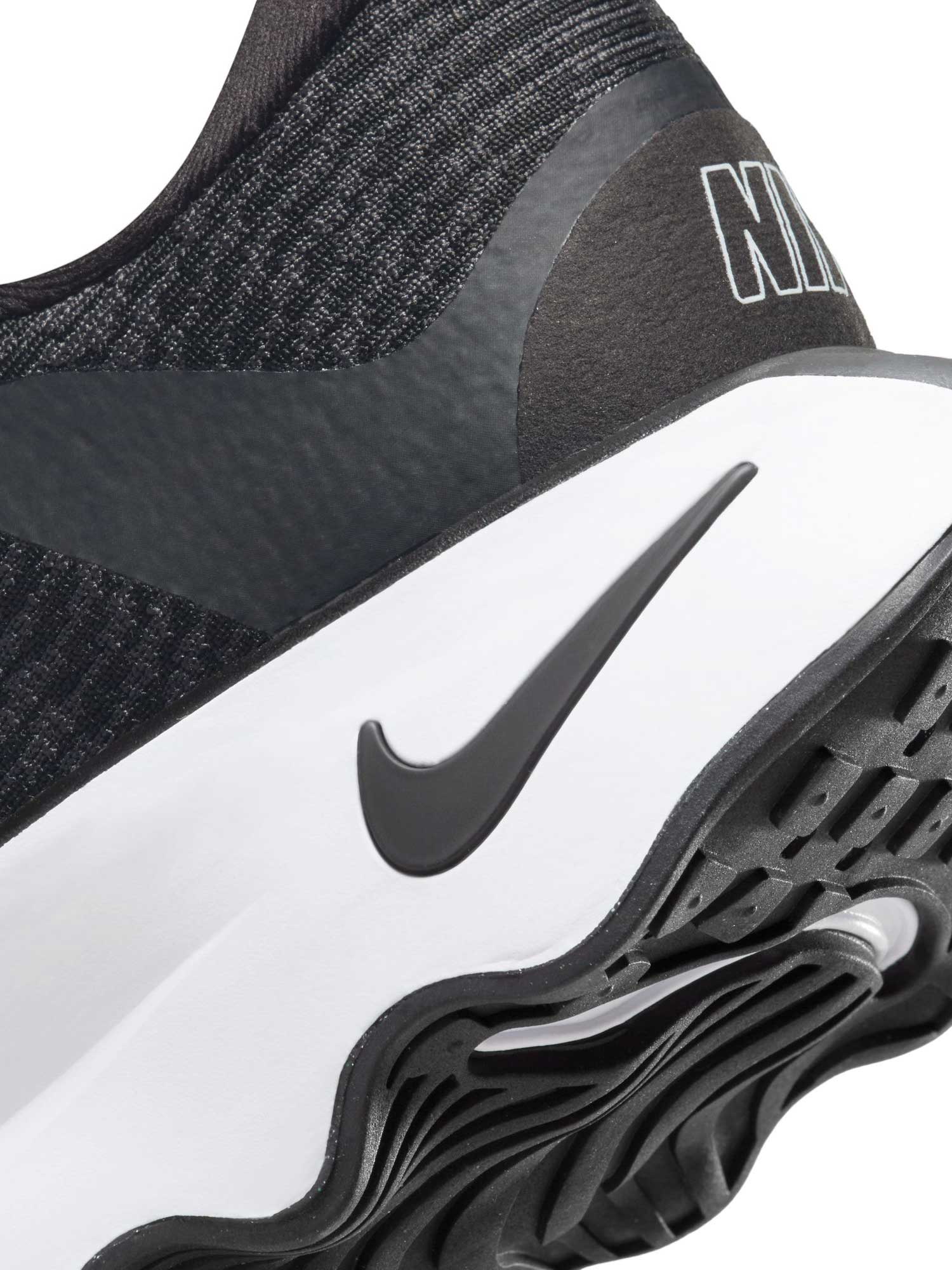 NIKE Обувки WMNS MOTIVA