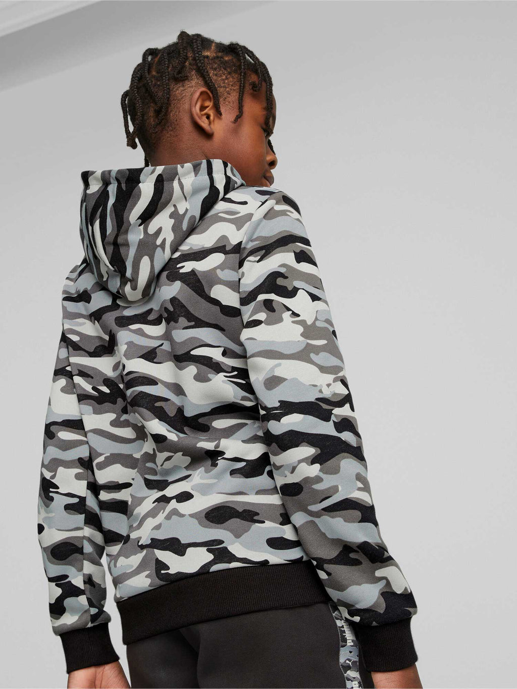 PUMA Суитшърт ESS+ CAMO Hoodie TR B