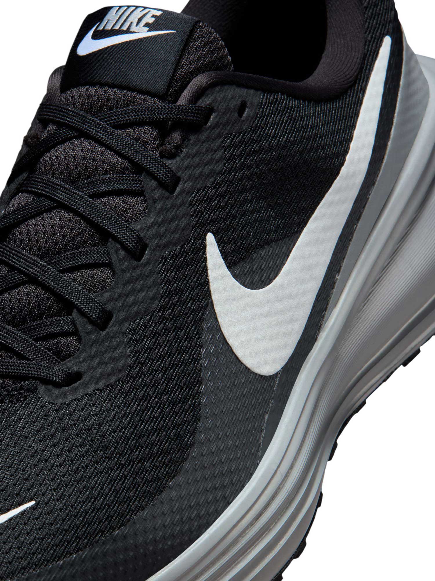 NIKE Обувки REVOLUTION 8