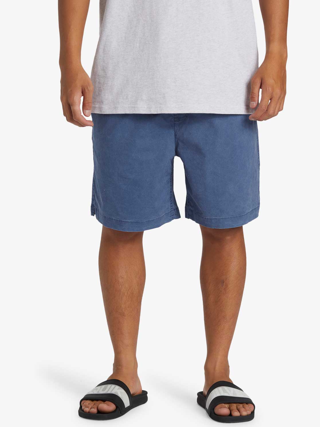 QUIKSILVER Къси панталони TAXER