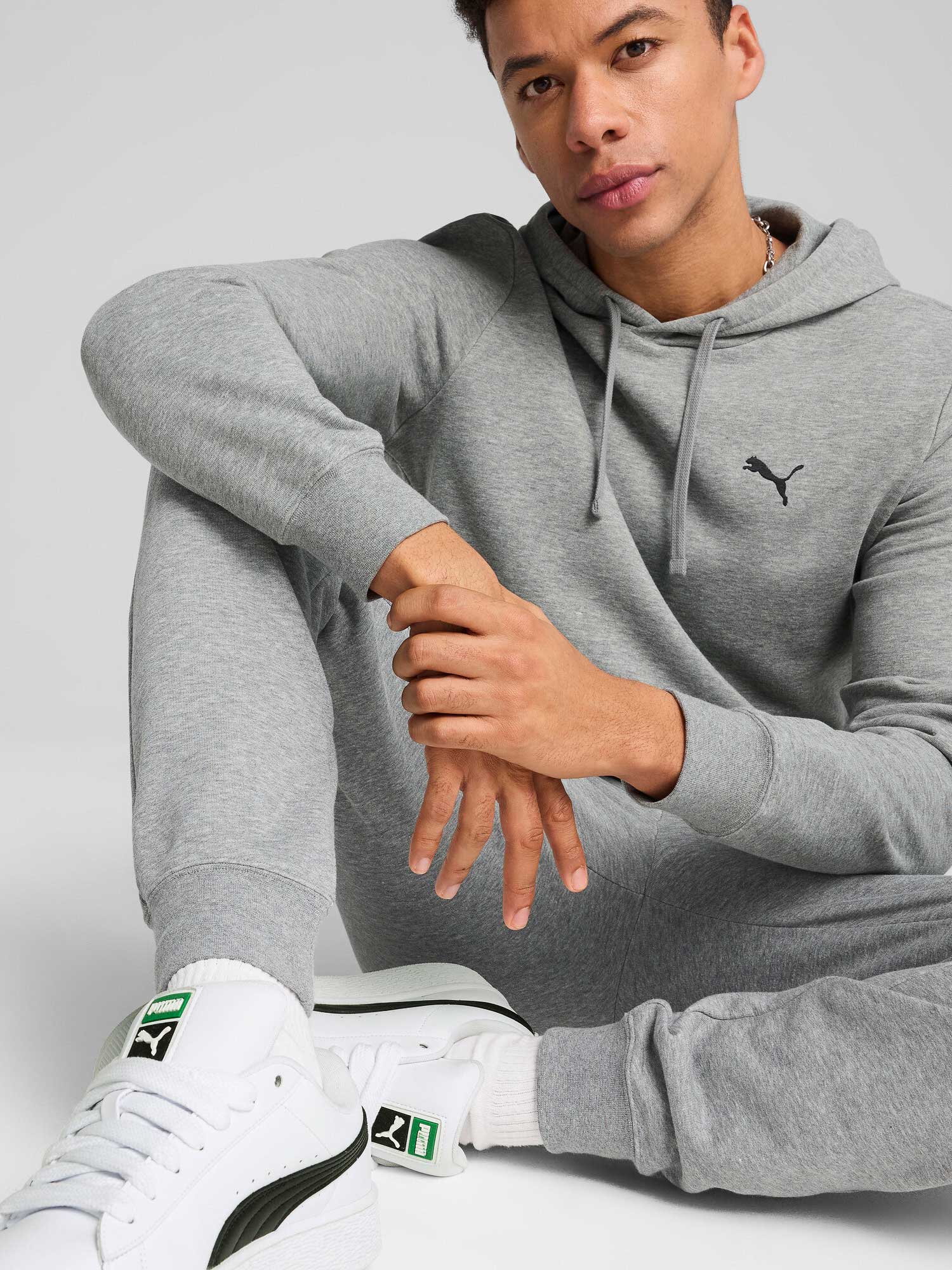PUMA Спортно долнище ESS Logo Sweatpants TR cl