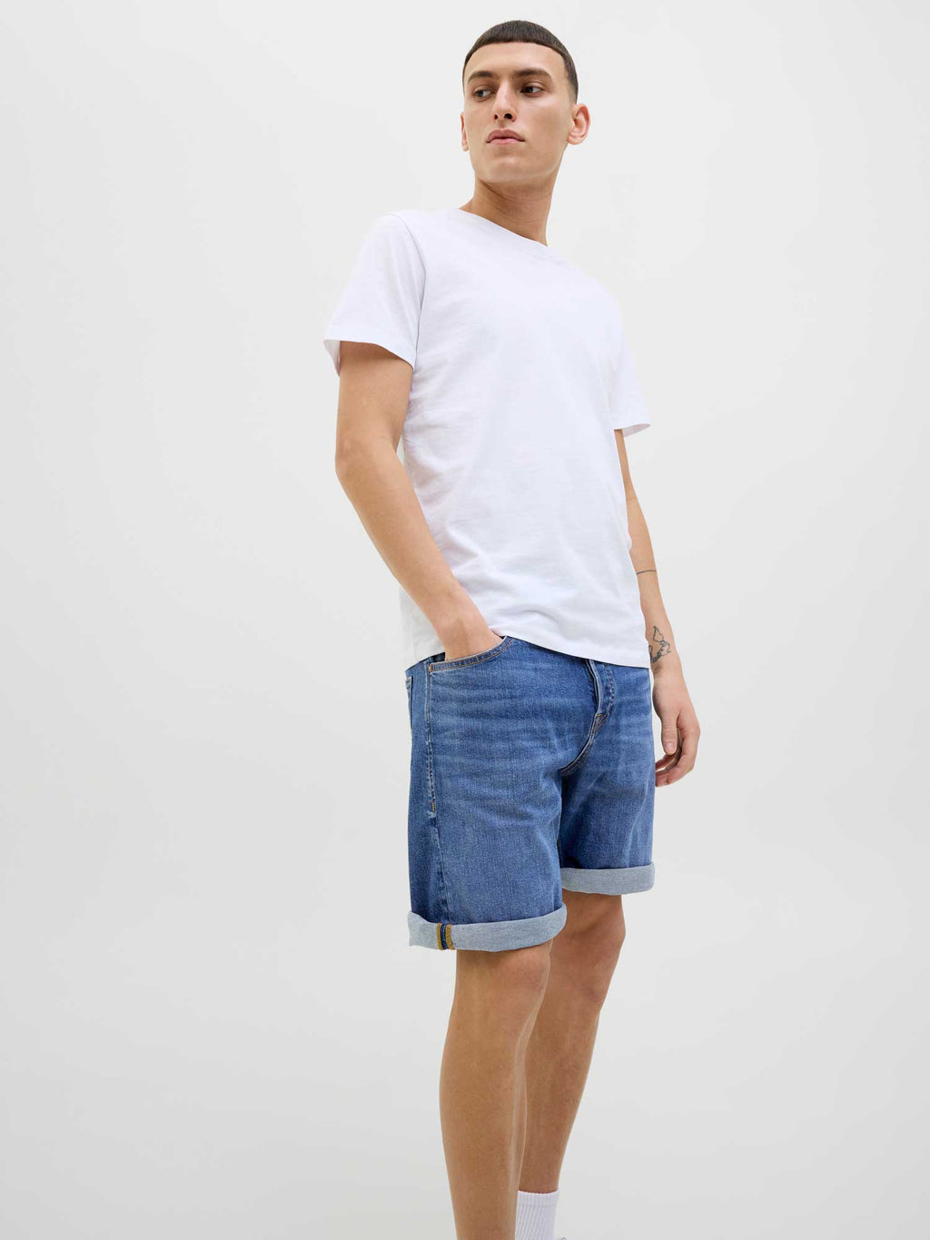 JACK & JONES Къси панталони JJIRICK JJIORIGINAL SHORTS
