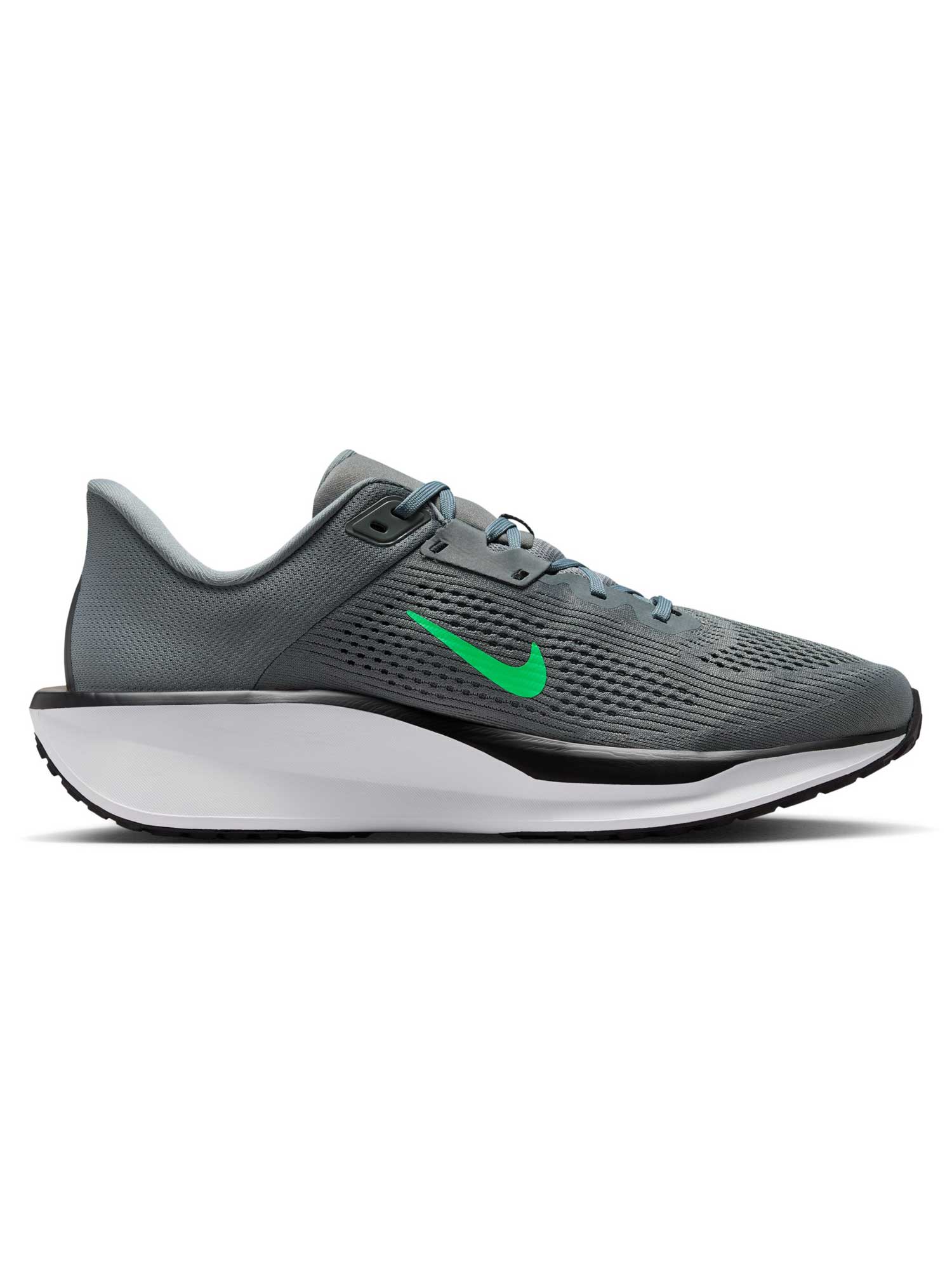 NIKE Обувки QUEST 6