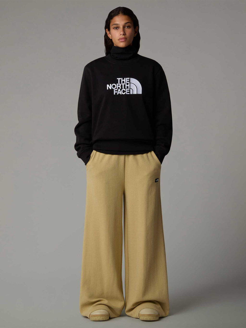 THE NORTH FACE Суитшърт W DREW PEAK CREW