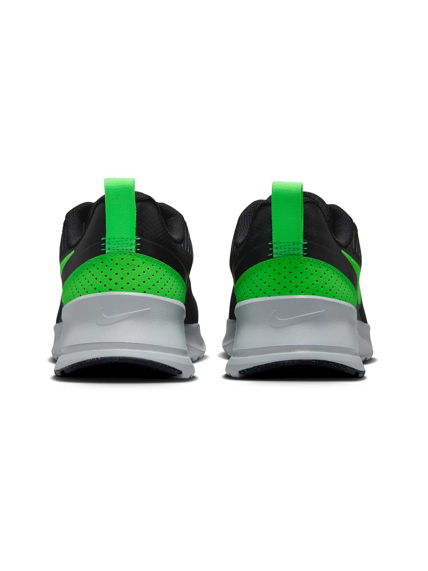 NIKE Обувки AIR MAX NUAXIS