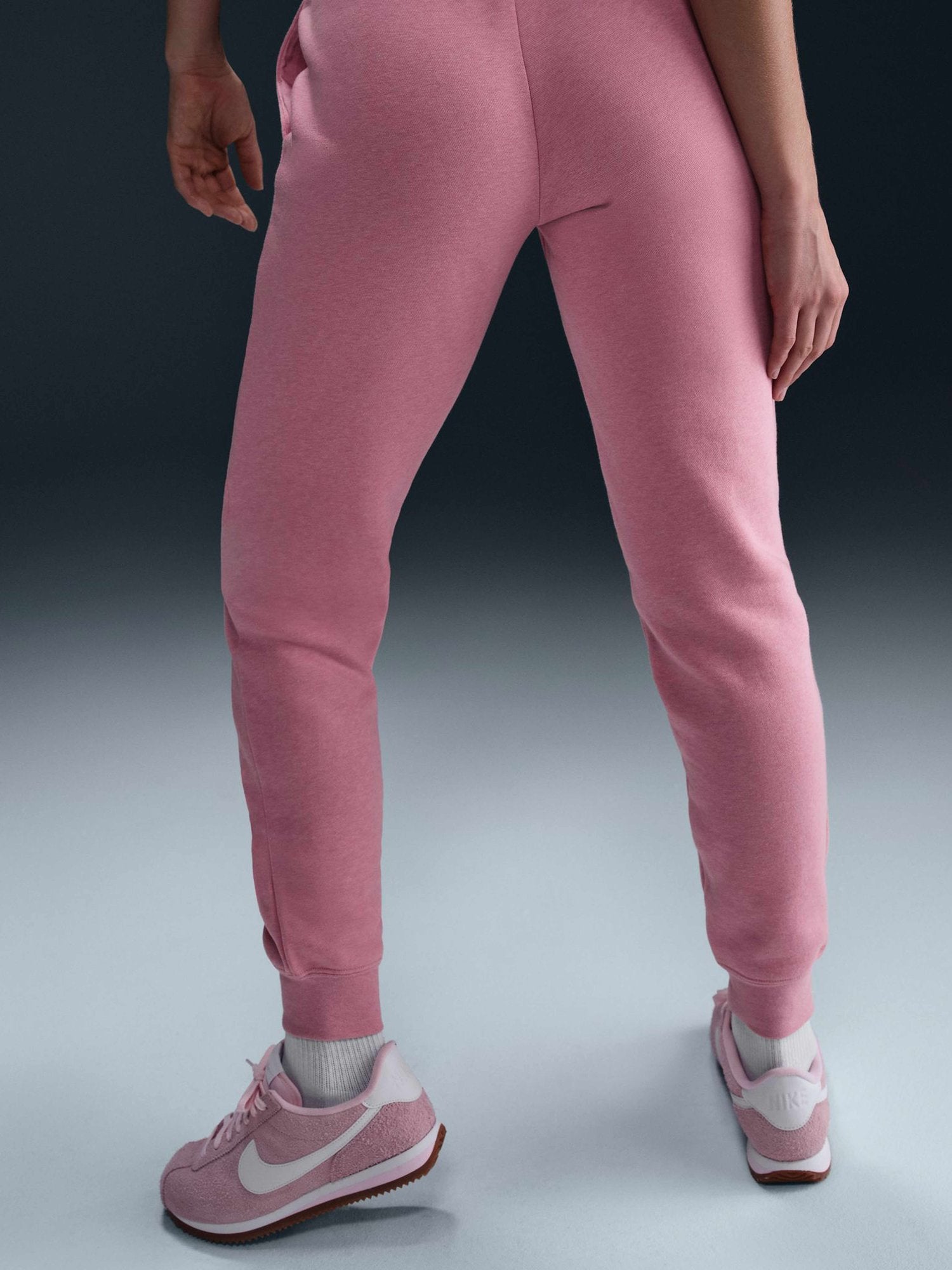 NIKE Спортно долнище W NSW CLUB FLC MR GFX STD PANT