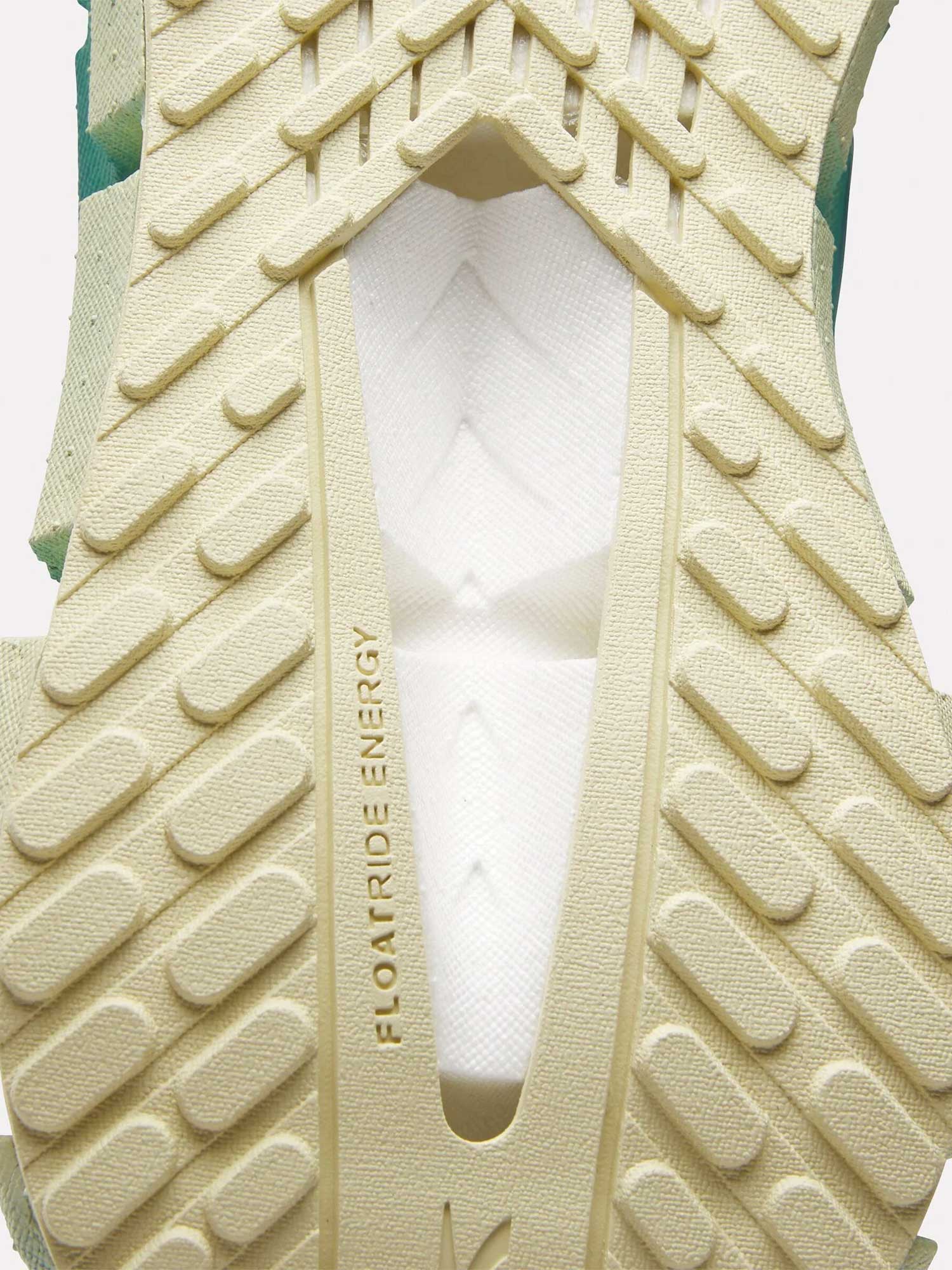 REEBOK Обувки FLOATZIG 1