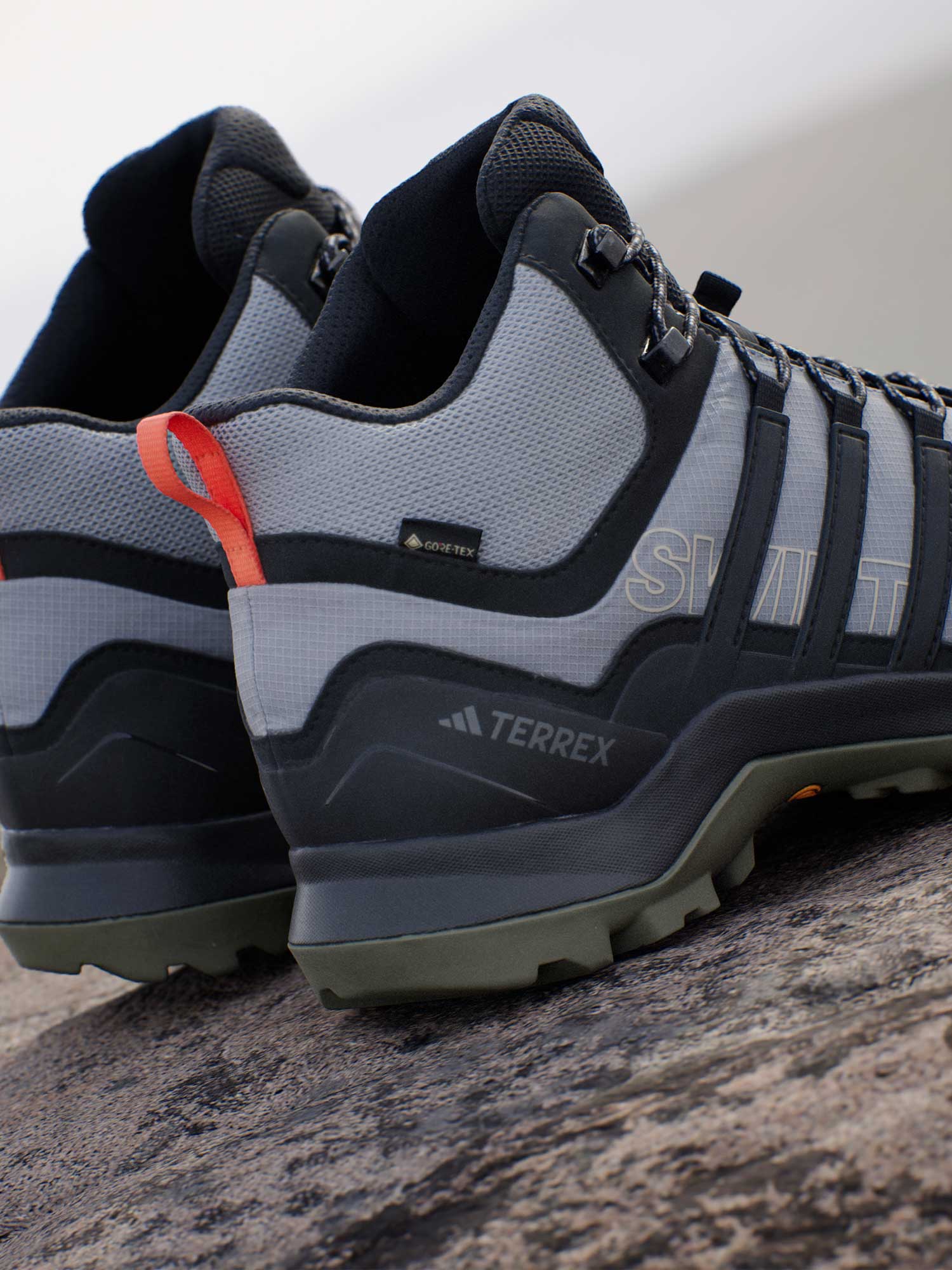 ADIDAS PERFORMANCE Обувки Terrex Swift R2 Mid GORE-TEX Hiking