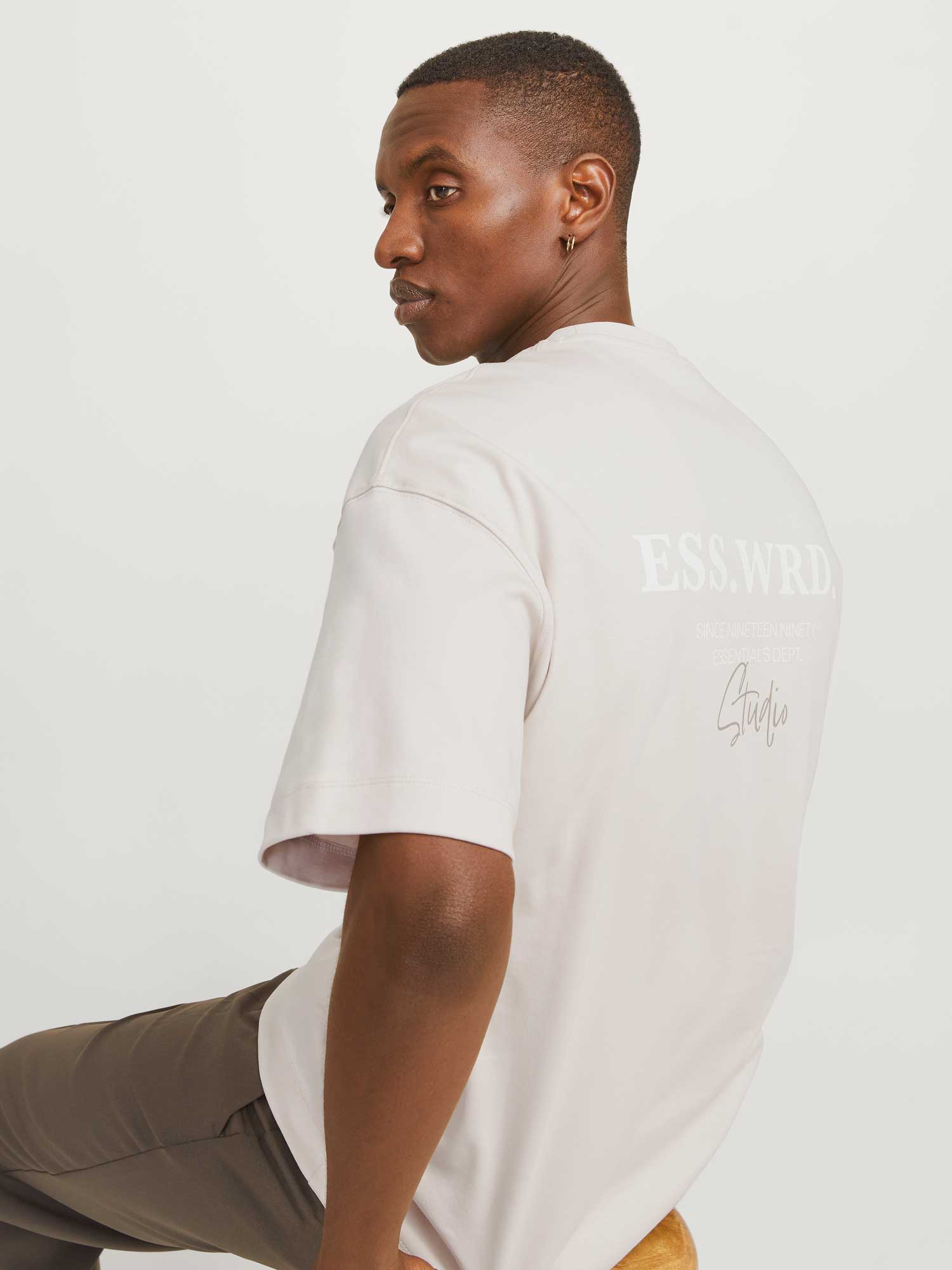 JACK & JONES Тениска JJEURBAN EDGE STUDIO TEE SS O-NECK NOOS