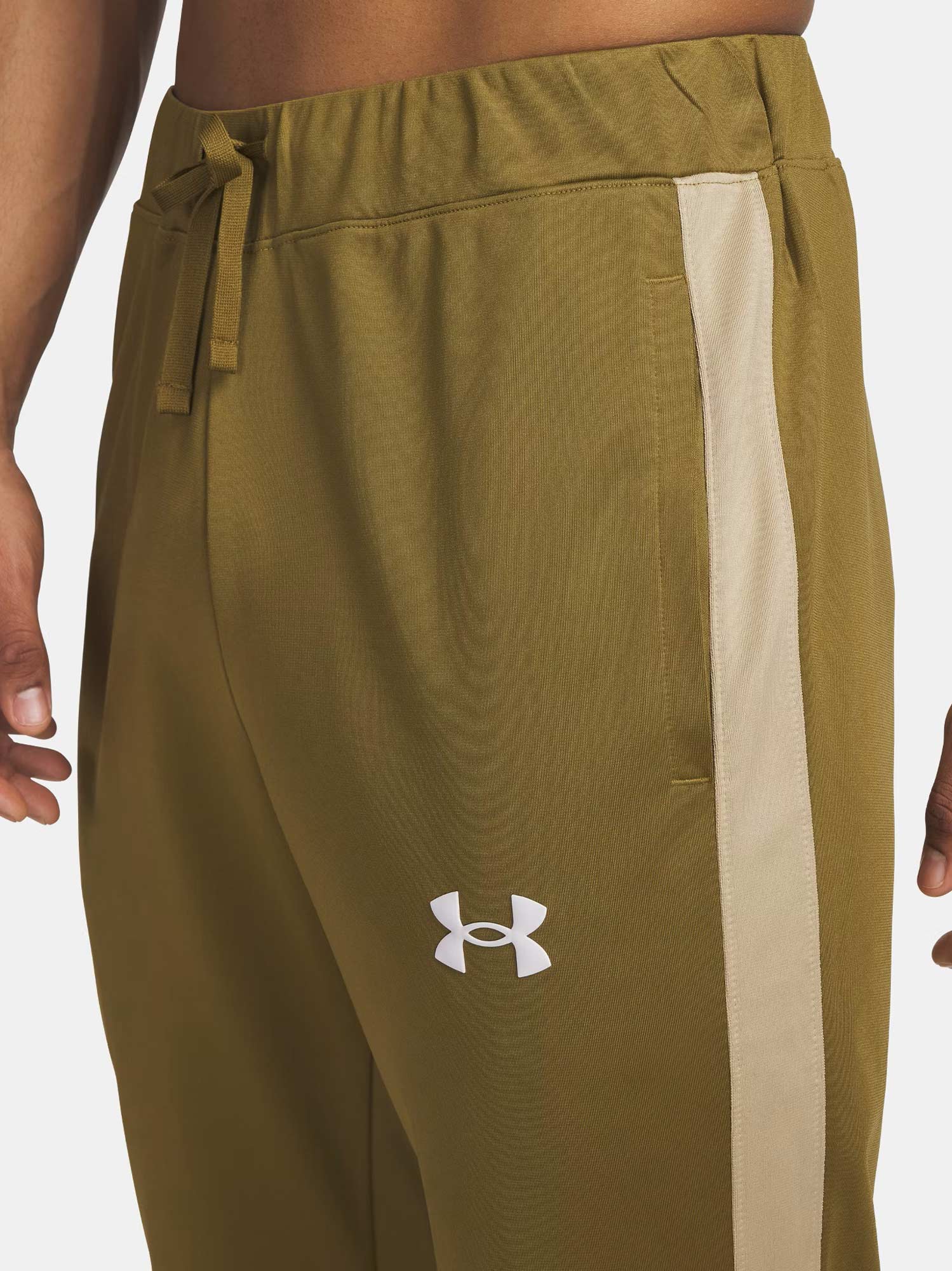 UNDER ARMOUR Спортен екип Knit