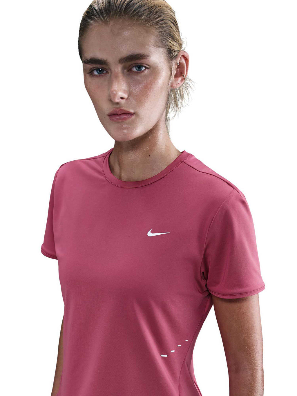 NIKE Тениска W NK SWIFT DF SS TOP