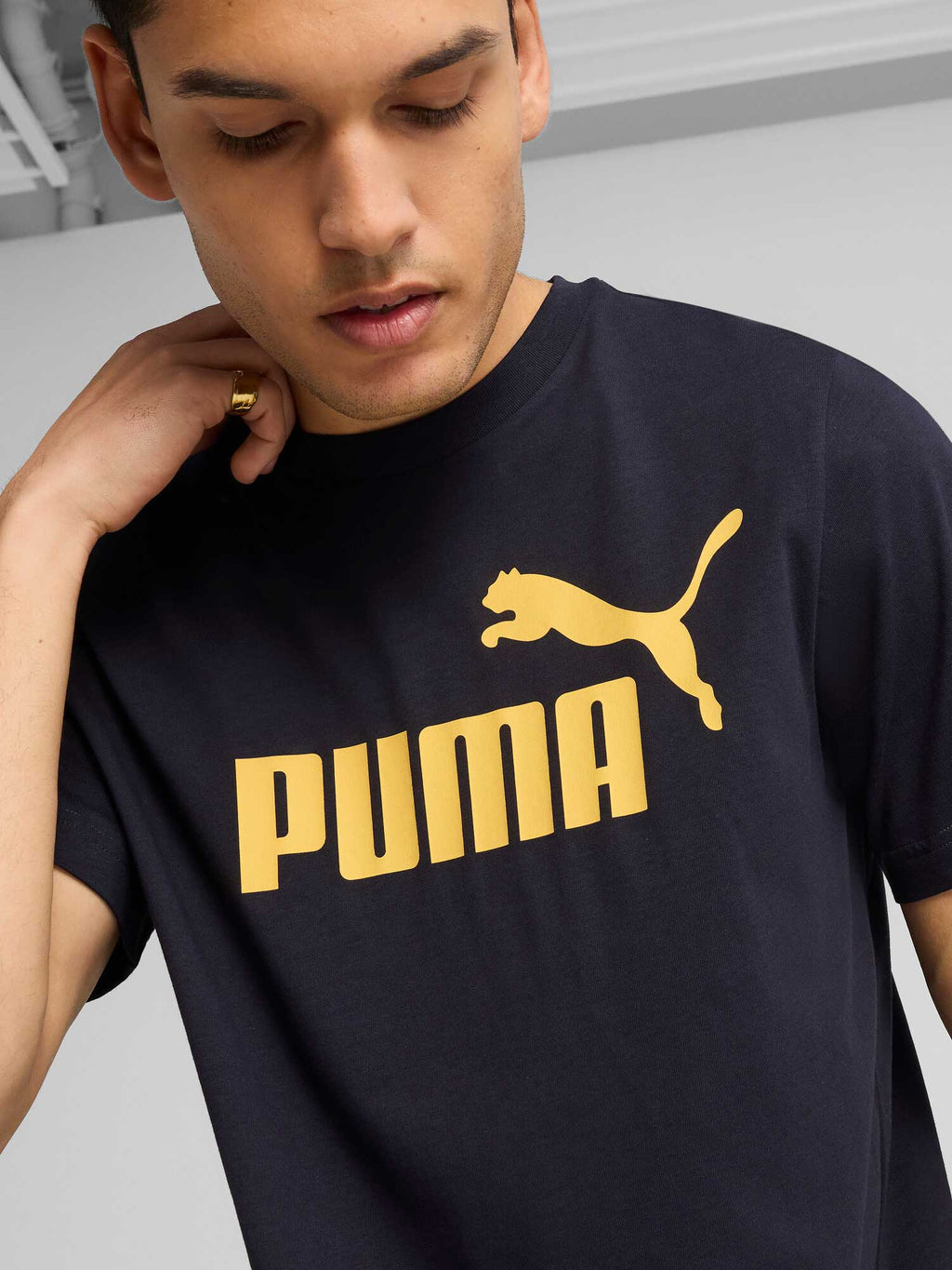 PUMA Тениска ESS No. 1 Logo Tee (s)