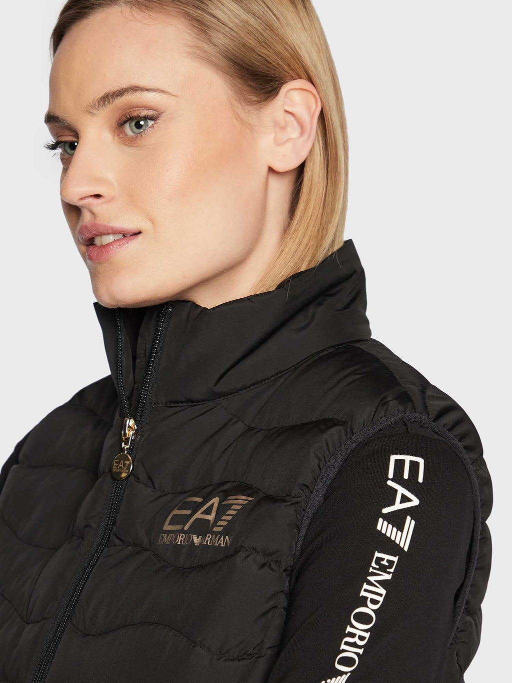 EA7 Emporio Armani Елек TRAIN CORE LADY W ECO DOWN VEST LIGHT PADDED