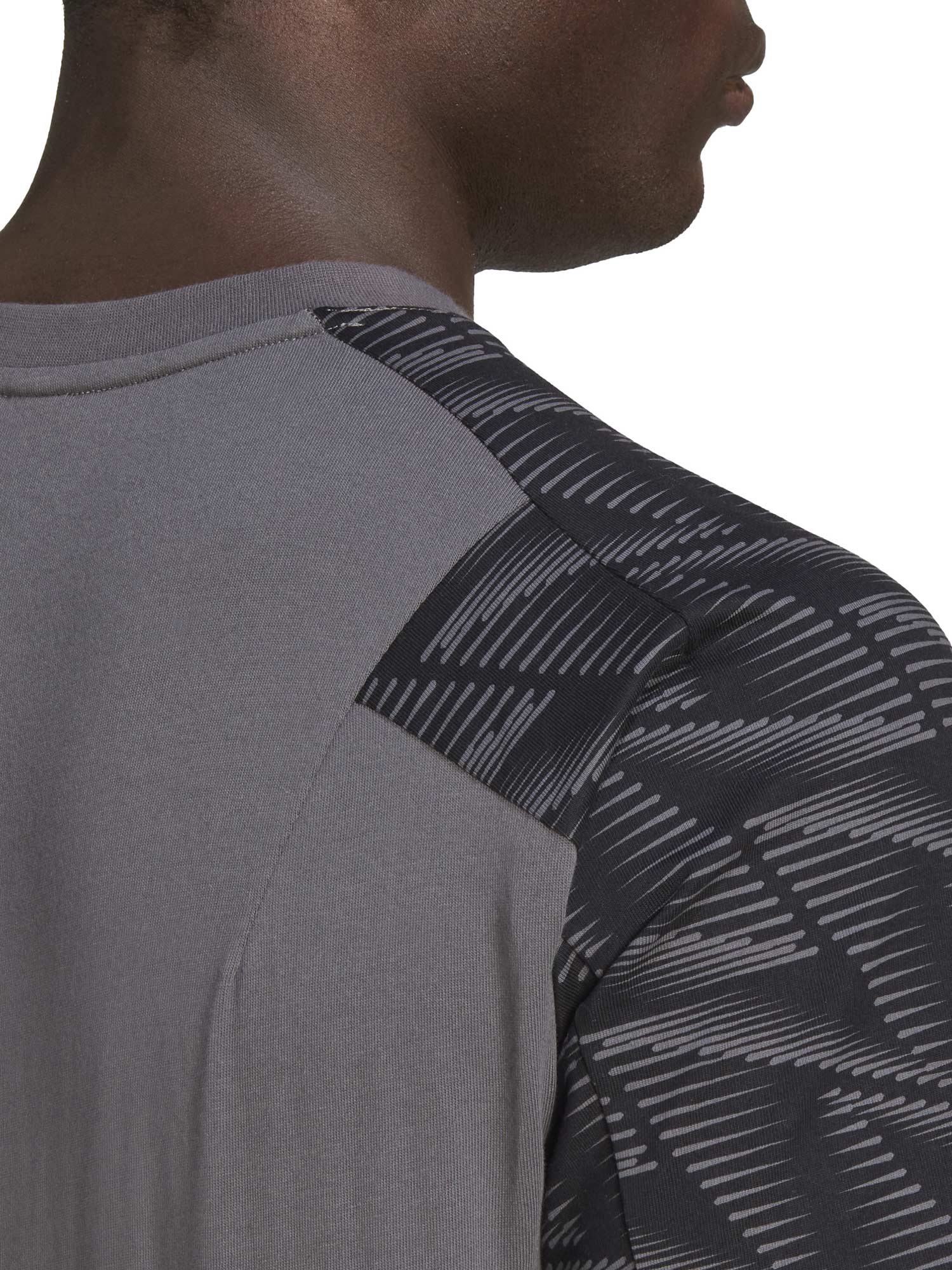 ADIDAS SPORTSWEAR Тениска Designed For Gameday Travel