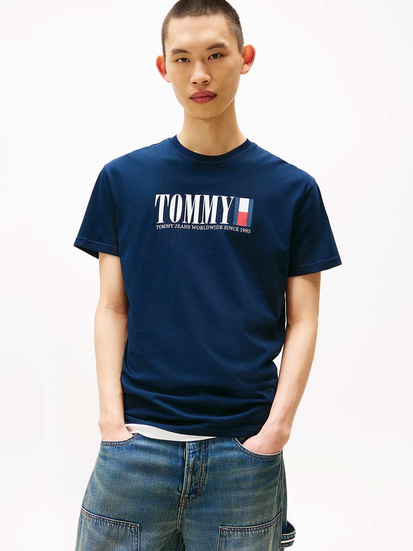 TOMMY JEANS Тениска TJM REG TOMMY DNA FLAG TEE EXT