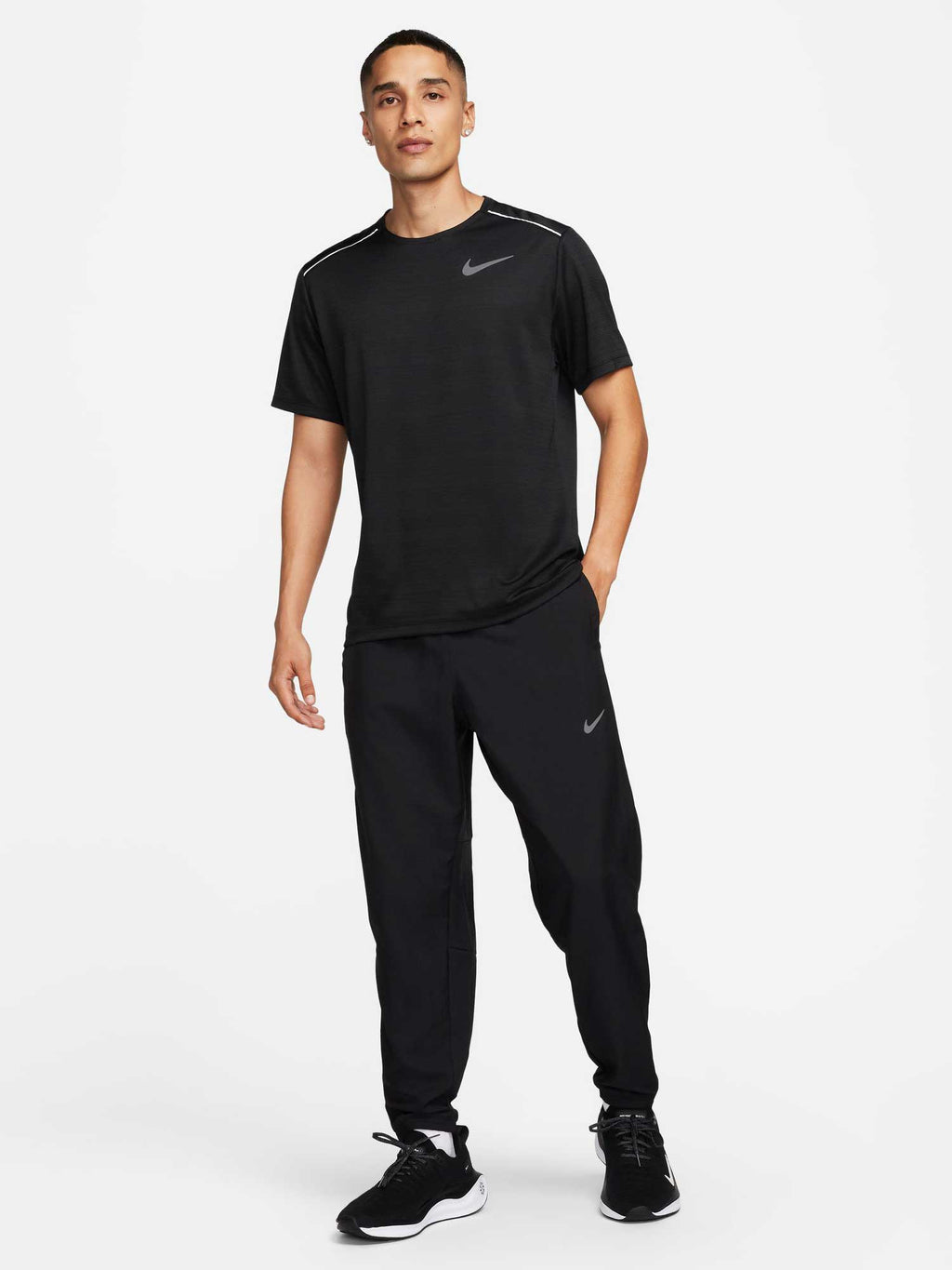 NIKE Спортно долнище M NK DF CHALLENGR WVN PANT