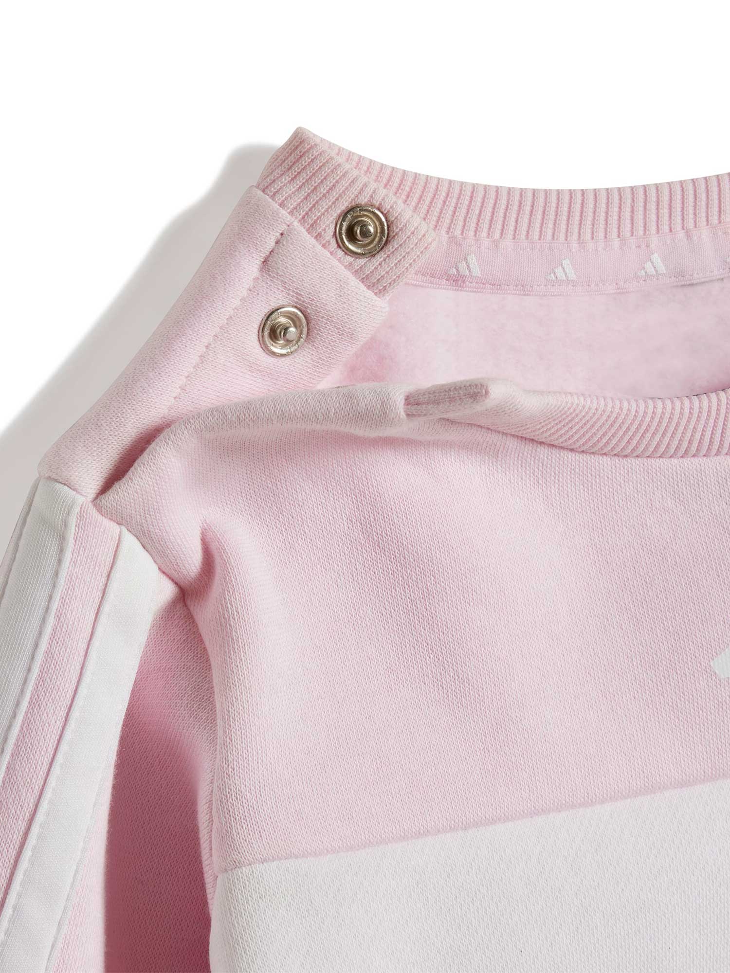 ADIDAS SPORTSWEAR Спортен екип Seasonal Essentials Tiberio 3-Stripes
