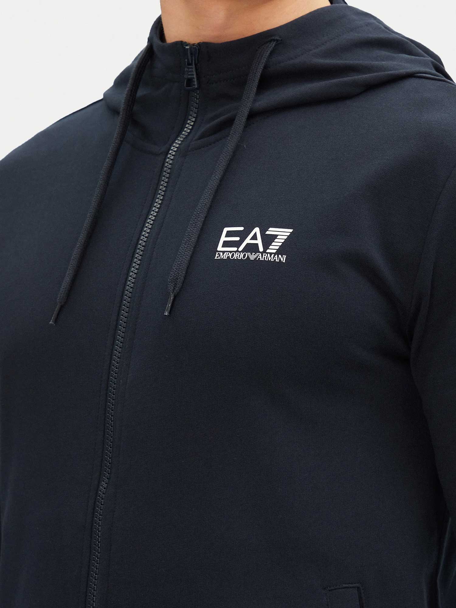 EA7 Emporio Armani Спортен екип TRAIN CORE ID M T-SUIT HOODIE FZ