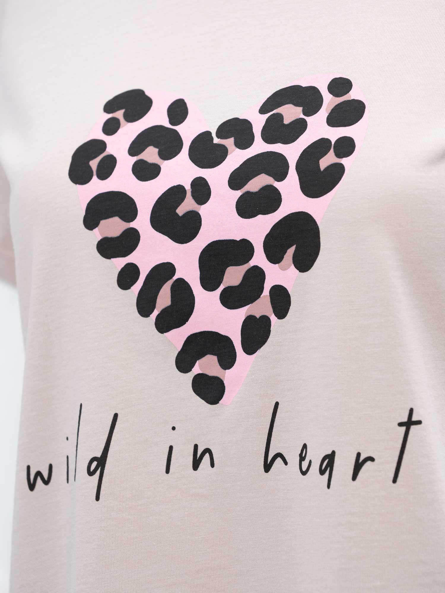 BRILLE Тениска WILD IN HEART