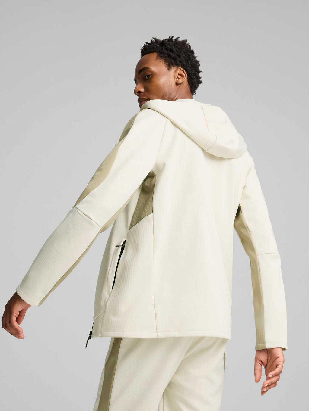 PUMA Суитшърт EVOSTRIPE Warm Full-Zip Hoodie DK