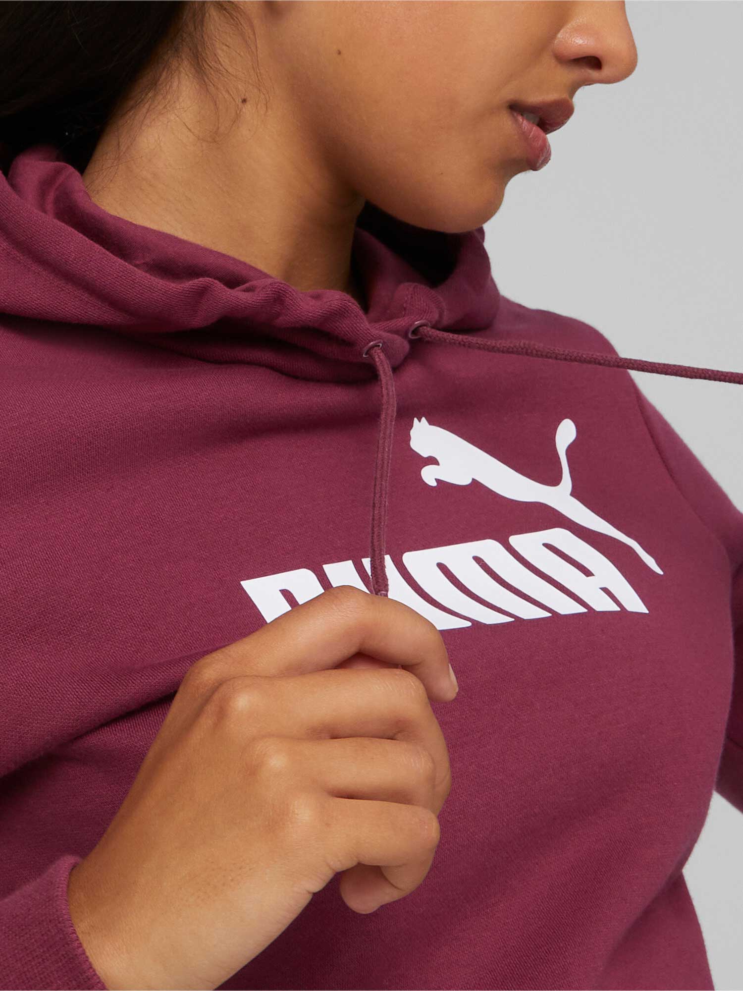 PUMA Суитшърт ESS Logo Hoodie FL (s)