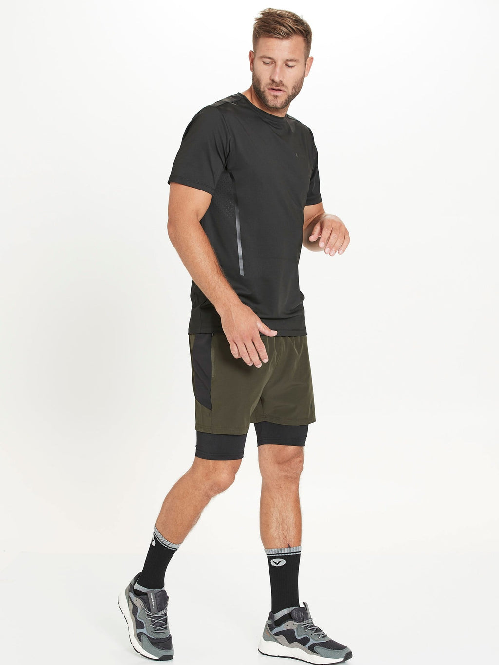 VIRTUS Къси панталони Dylan