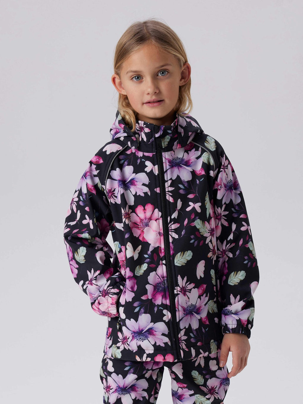 NAME IT Яке NKFALFA08 SOFTSHELL