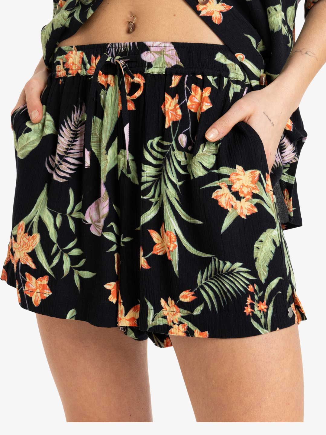 ROXY Къси панталони LEKEITIO BREAK HIGH PRINTED CR