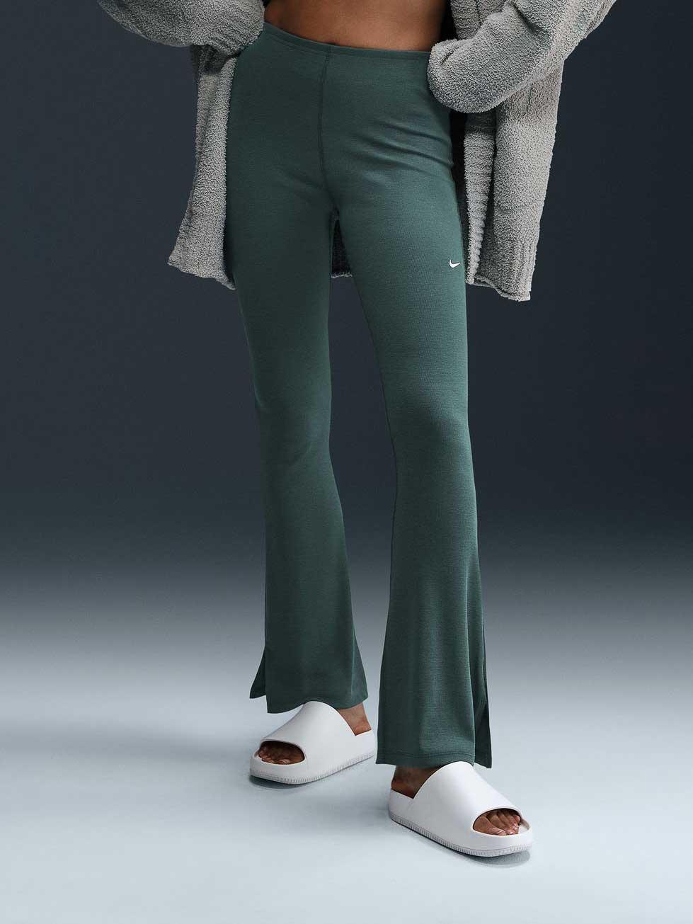 NIKE Клин W NSW NK CHLL KNT MRIB MR FLR