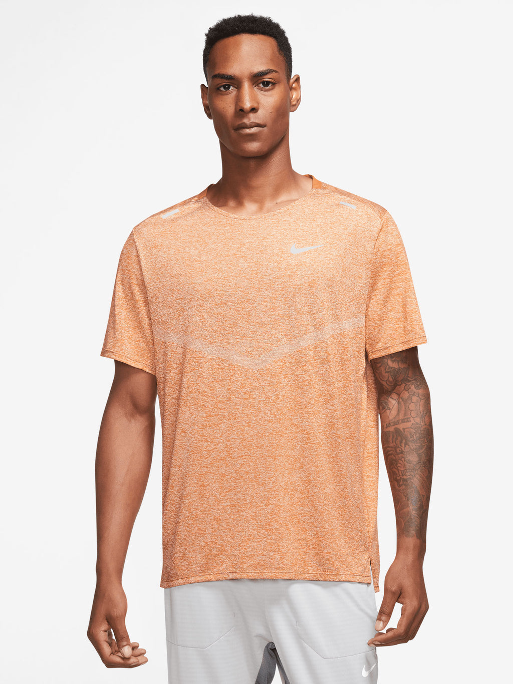 NIKE Тениска M NK DF RISE 365 SS